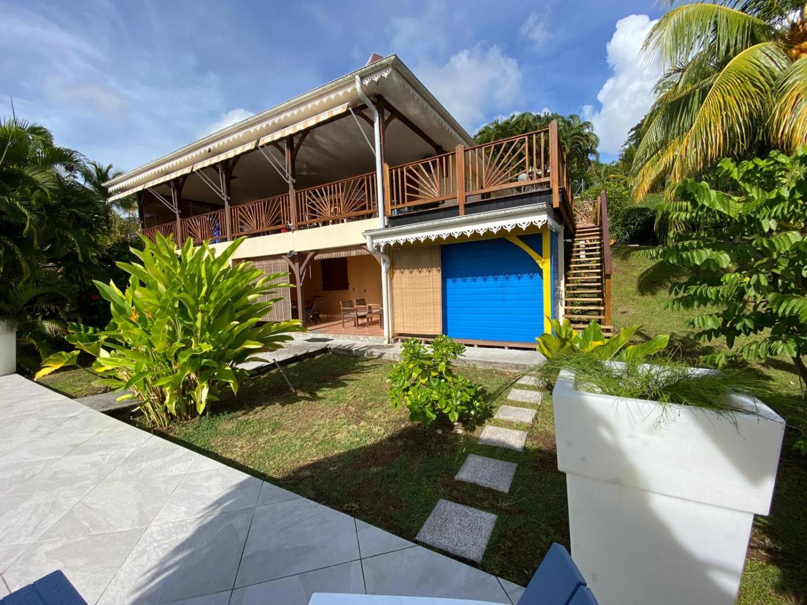 Villa with Sea View photo 3