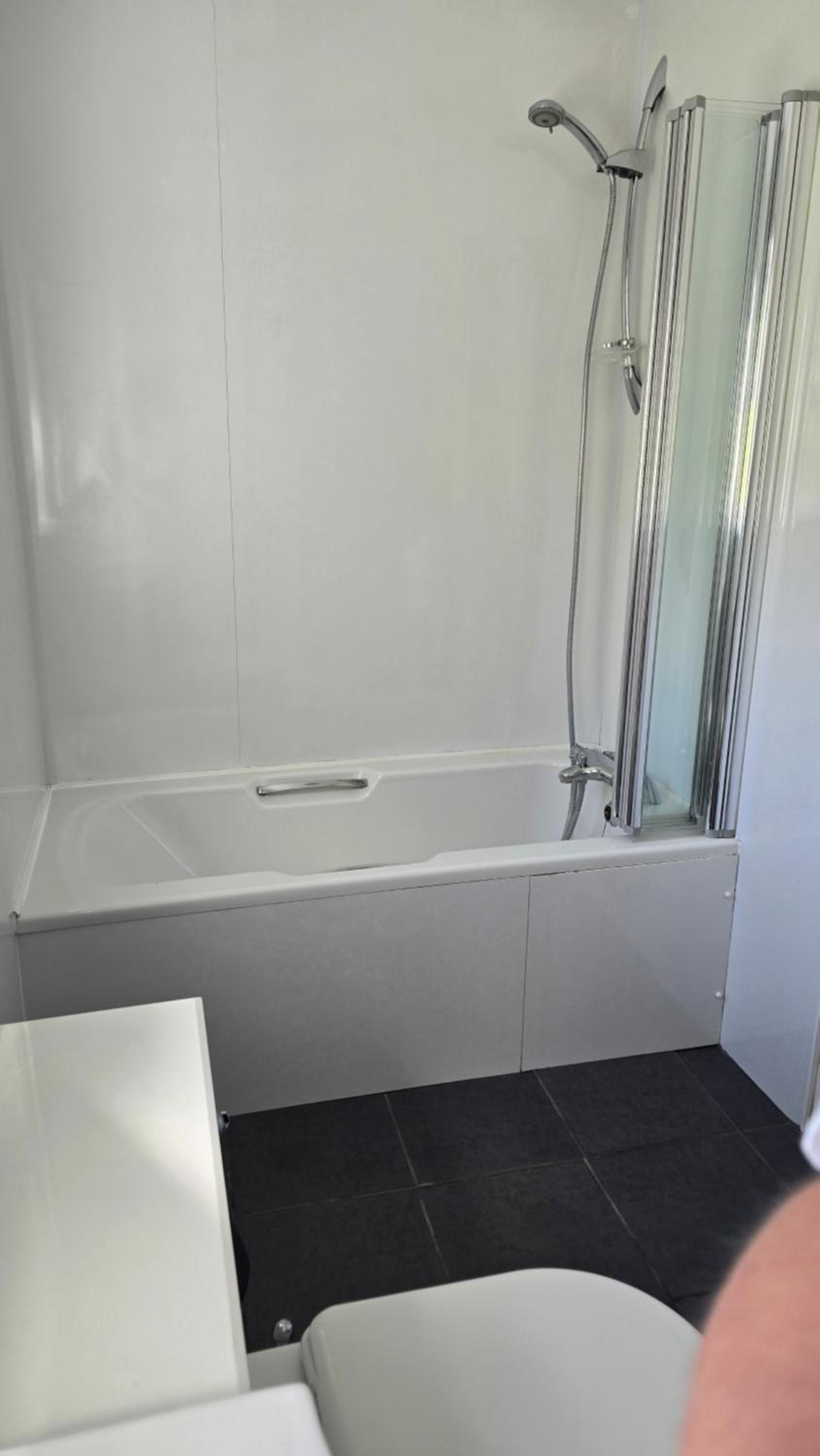 Single Room with Private Bathroom