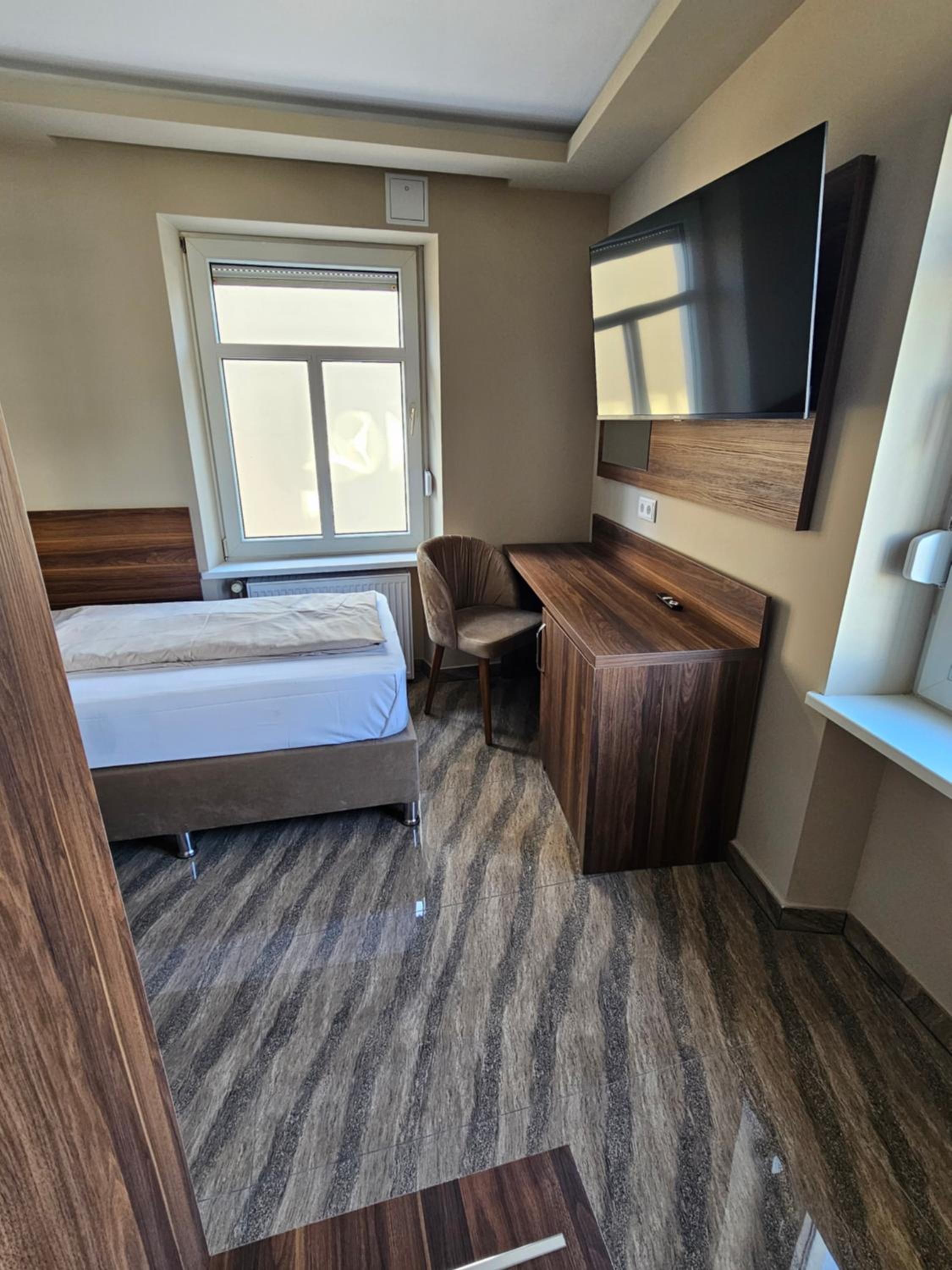 Deluxe Single Room photo 3
