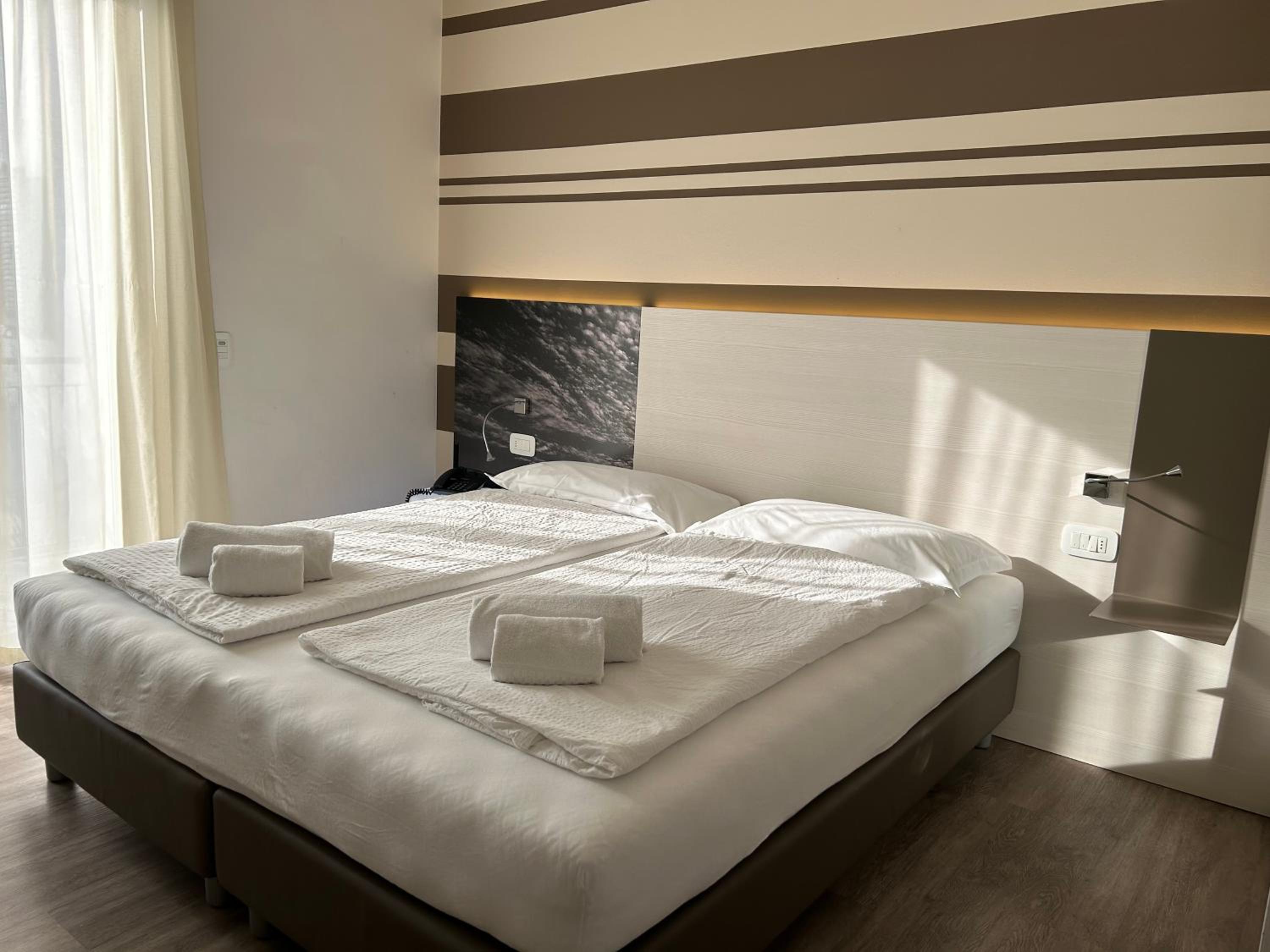 Doppelzimmer mit Balkon