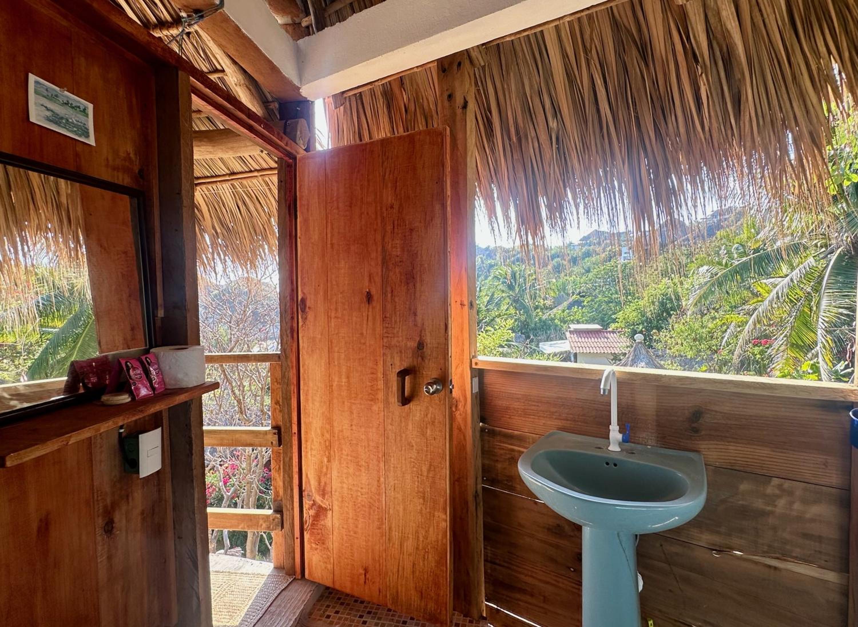 Deluxe Bungalow with Sea View photo 1