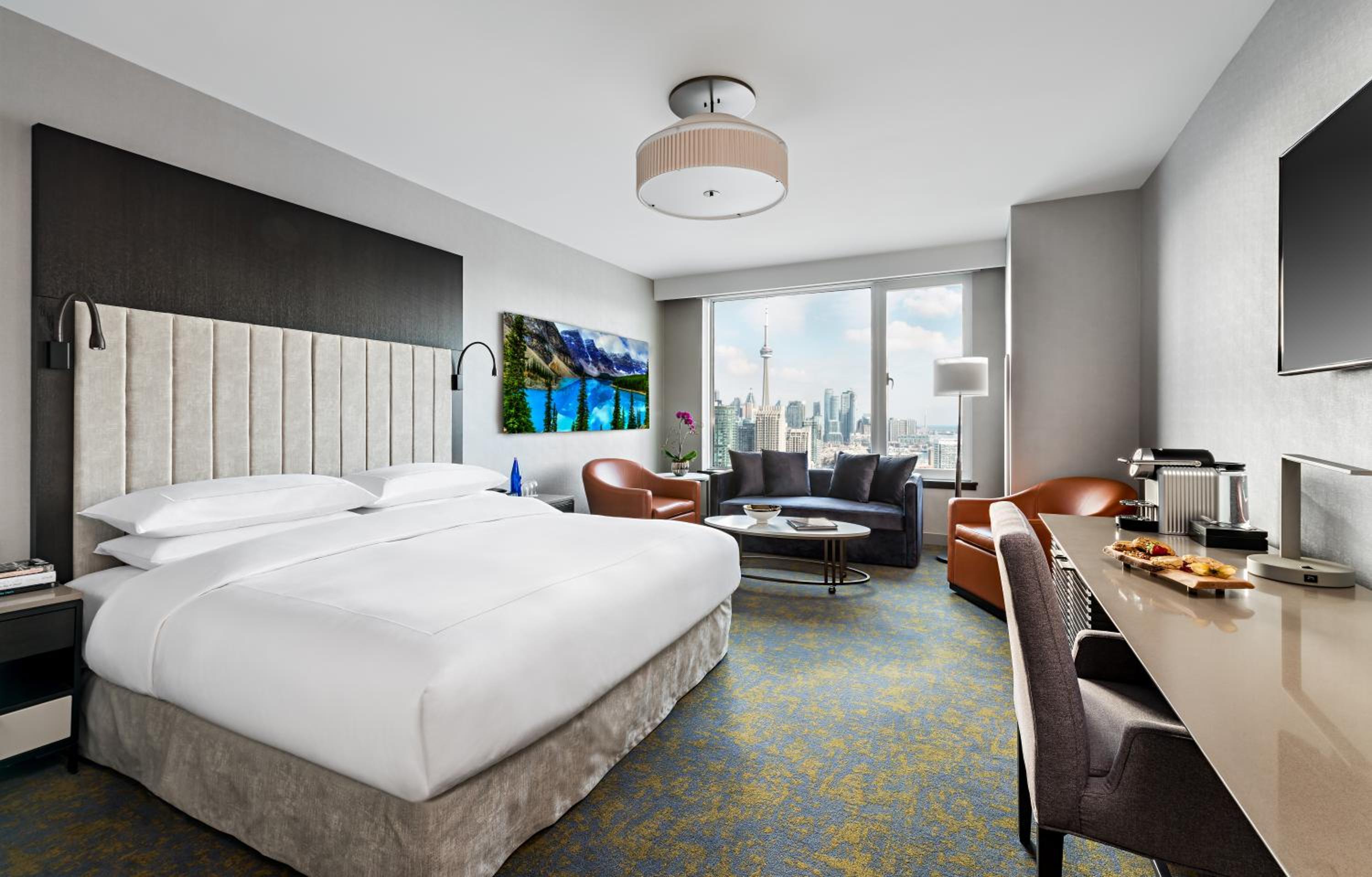 Deluxe King Room
