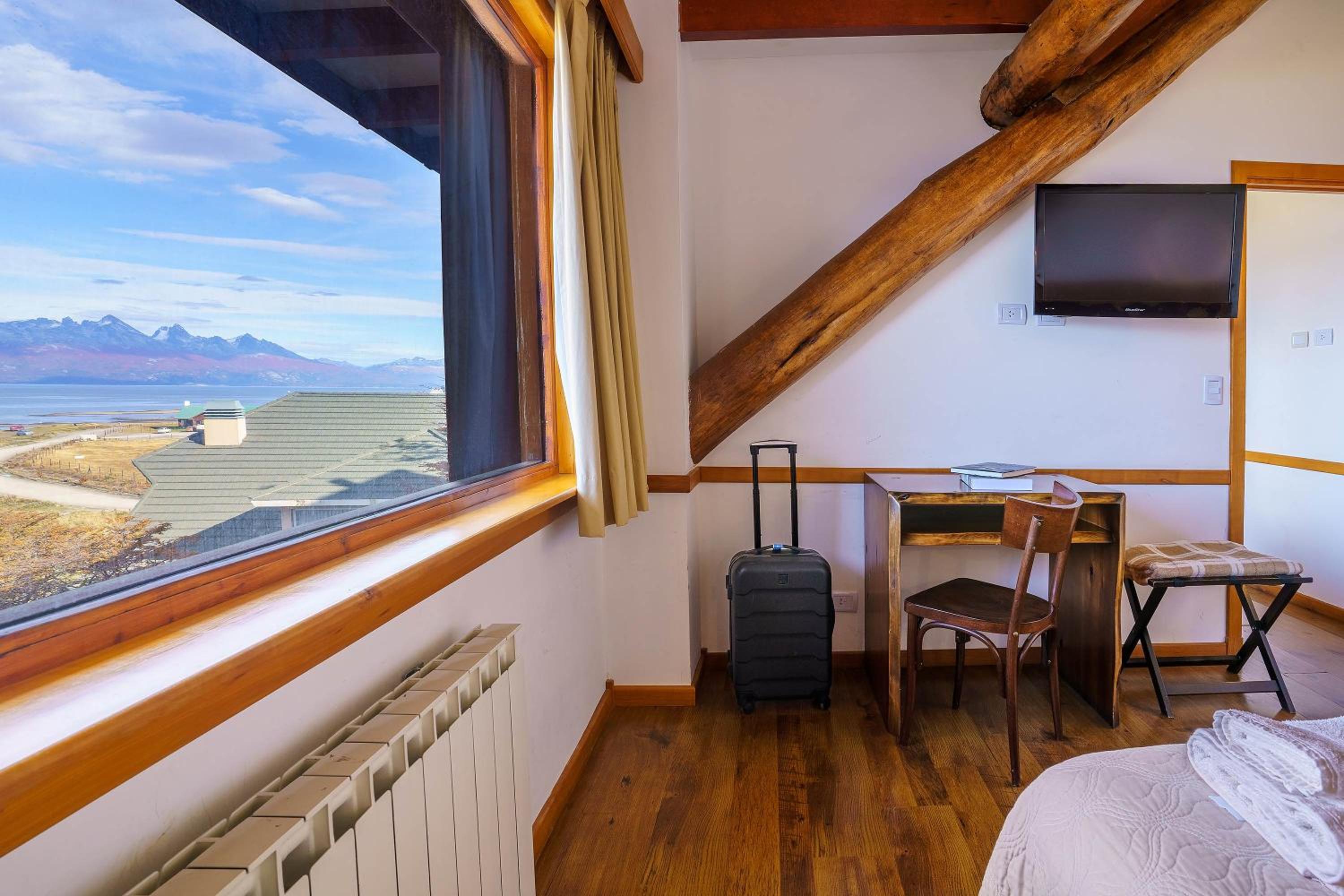 Superior Double or Twin Room photo 2