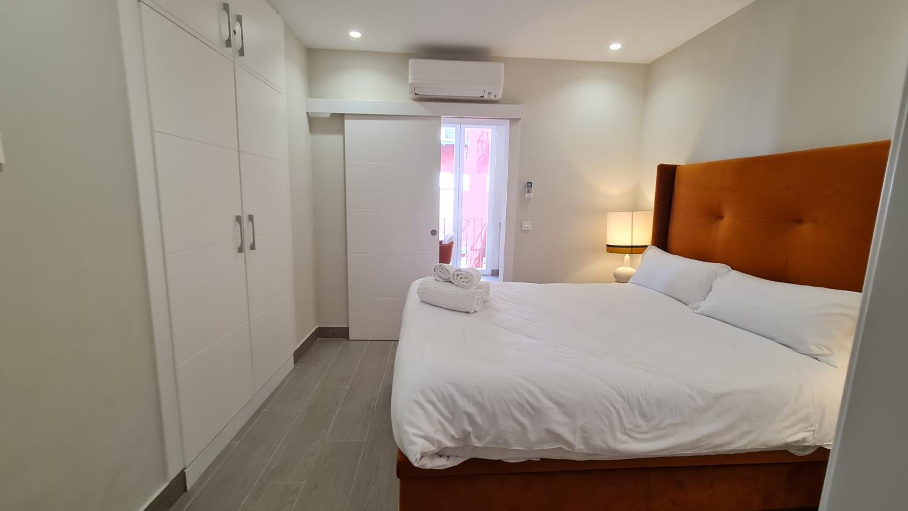 Deluxe Apartment - Photo 3