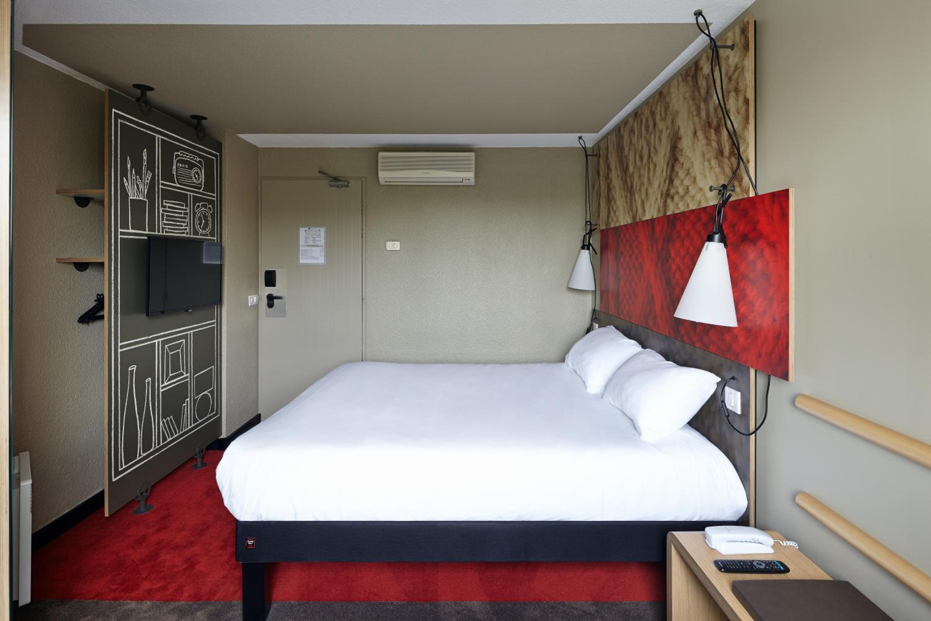 Standard Double Room - Photo 3