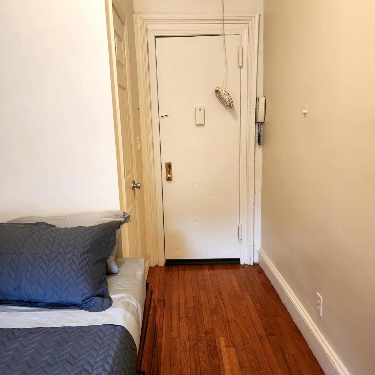 Budget Single Room photo 2