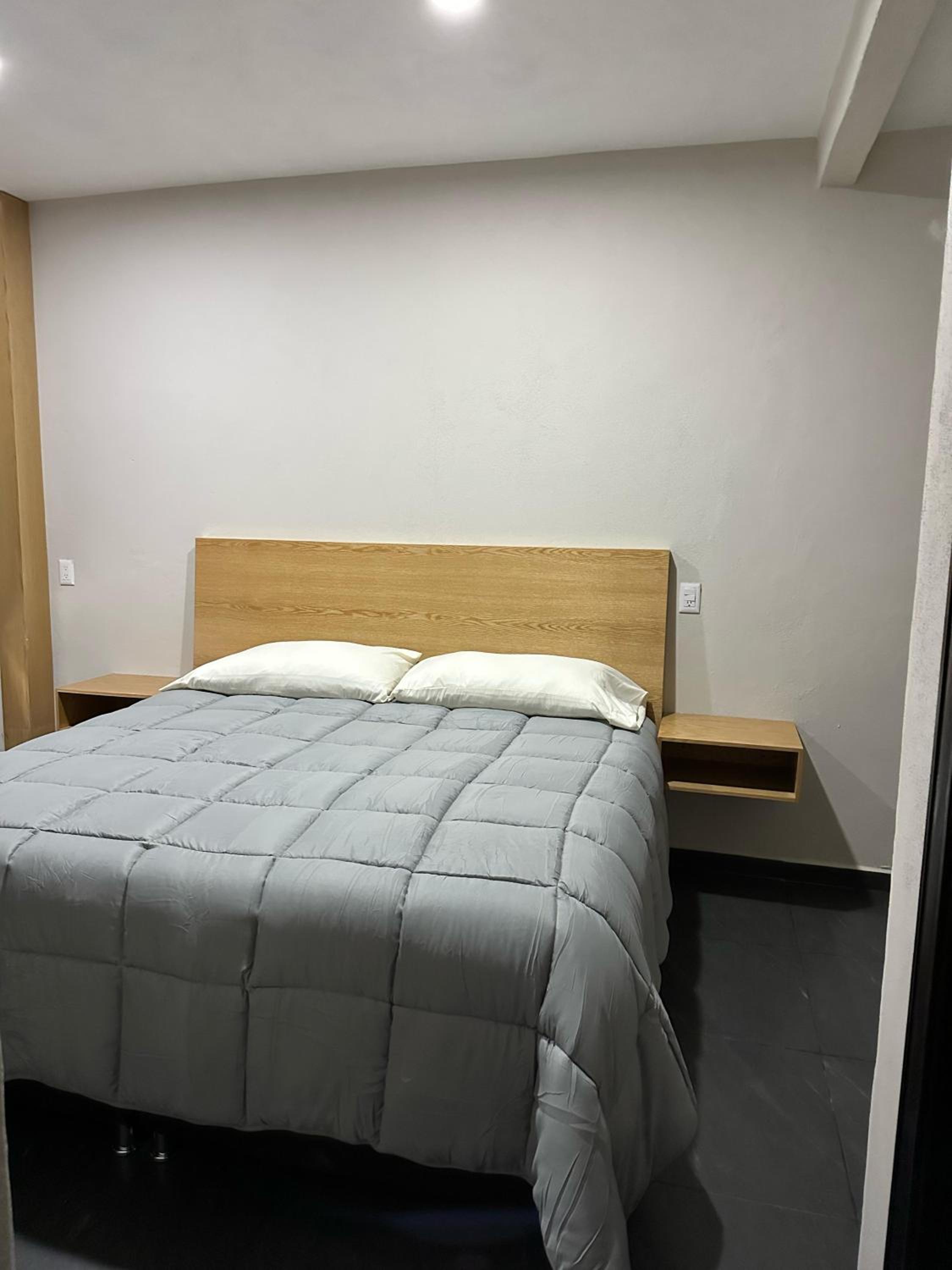 Deluxe Double Room with Two Double Beds - Photo 2