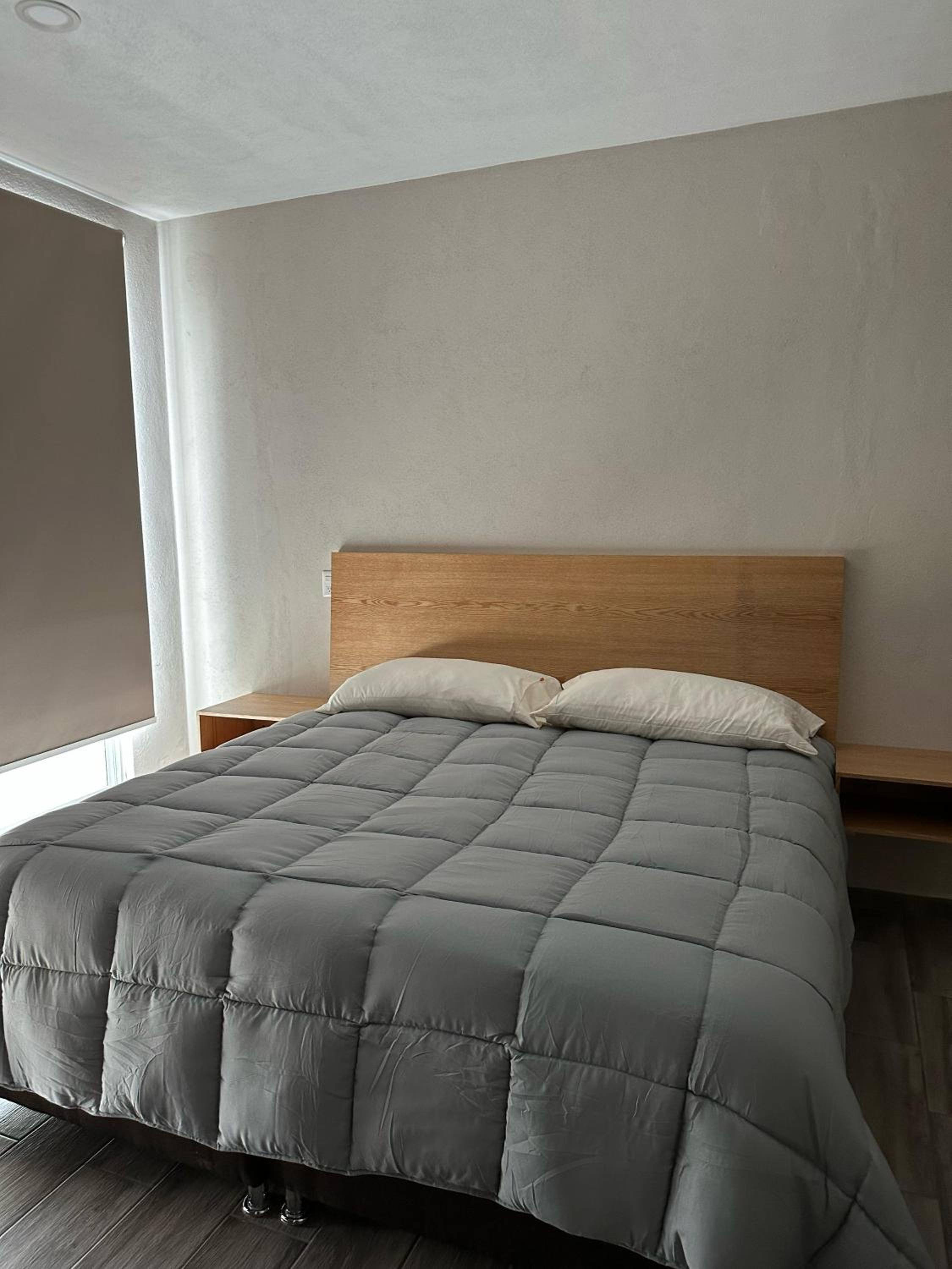 Standard Twin Room - Photo 2