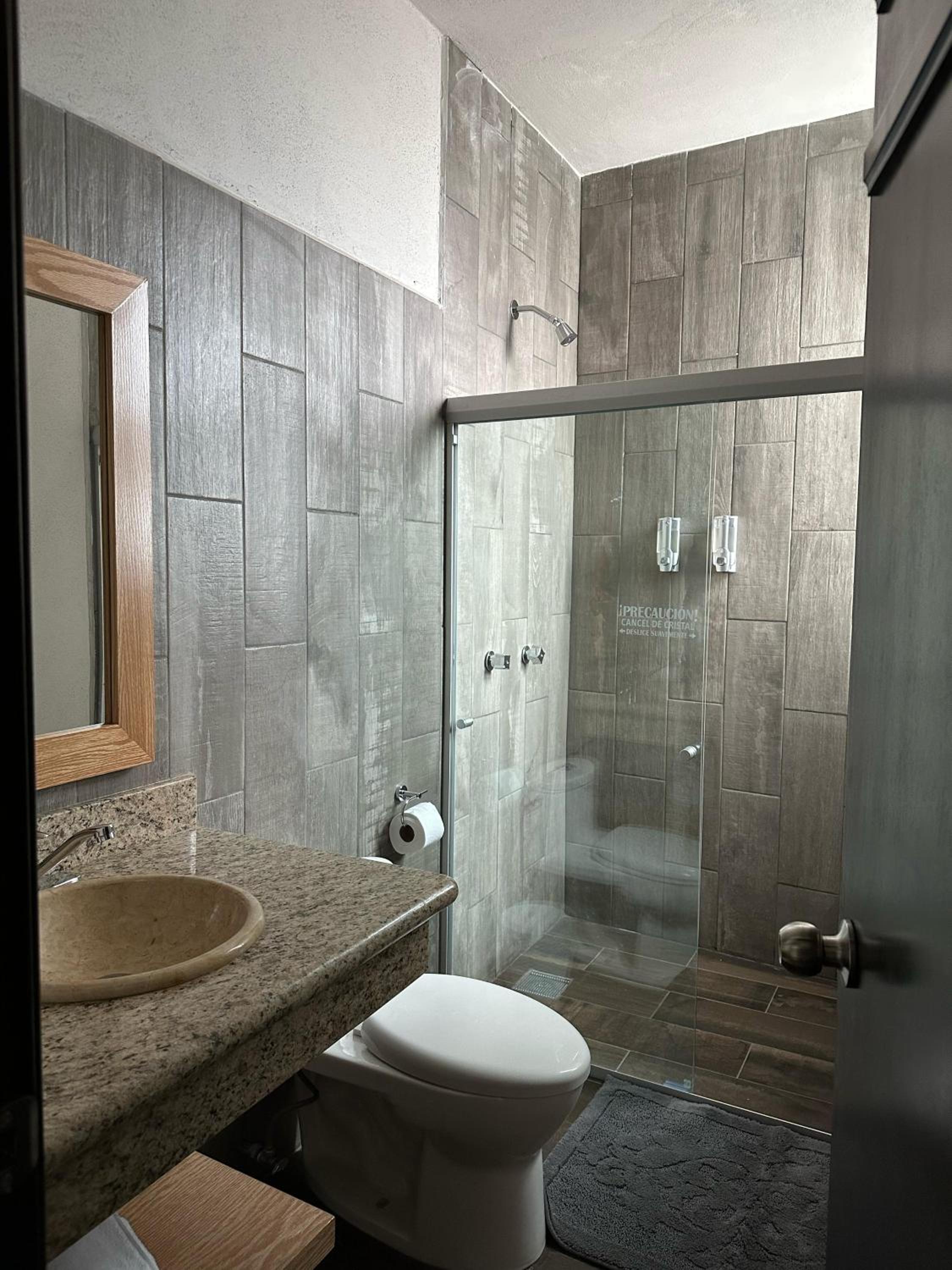 Double Room - Photo 1