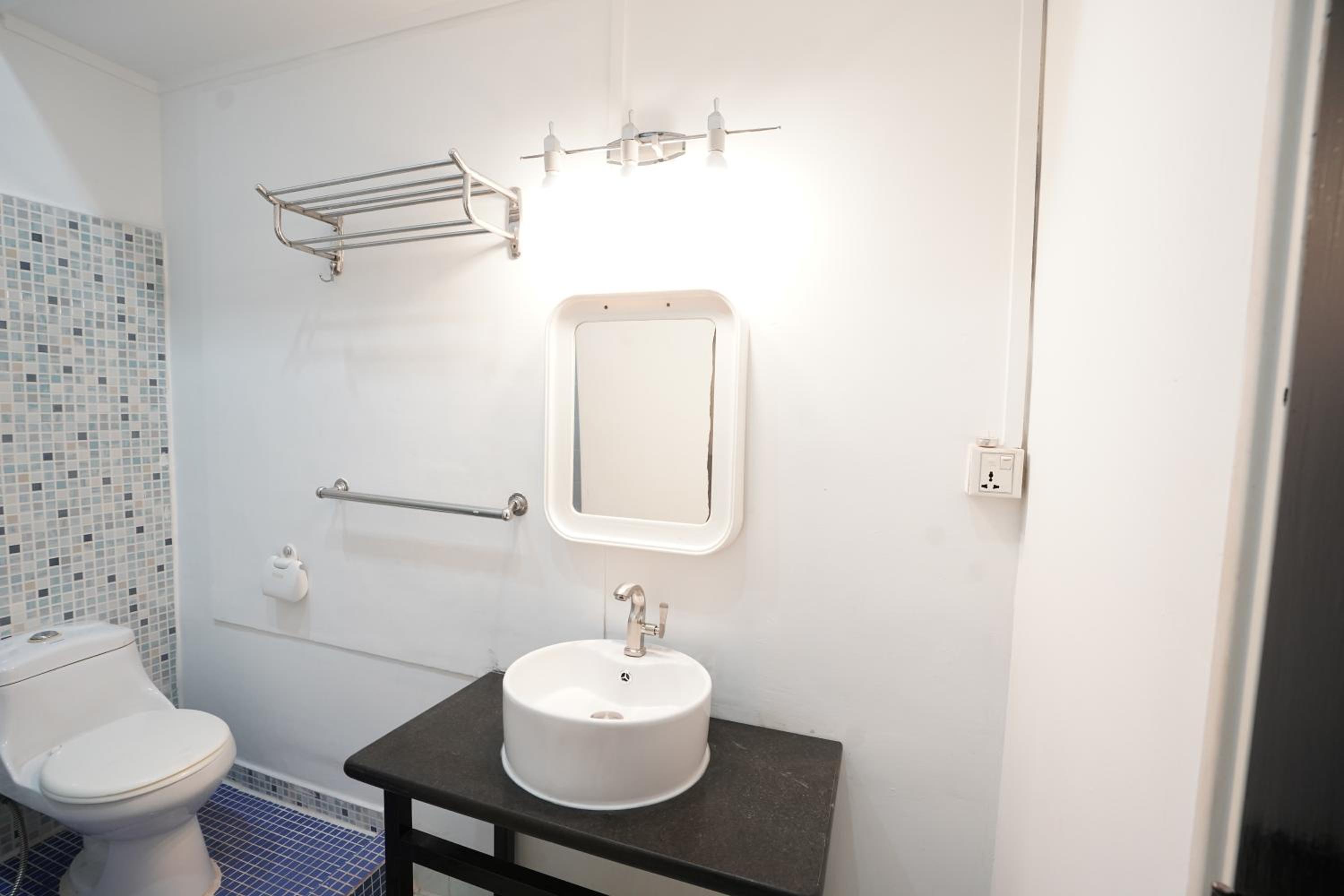 Small Double Room photo 1