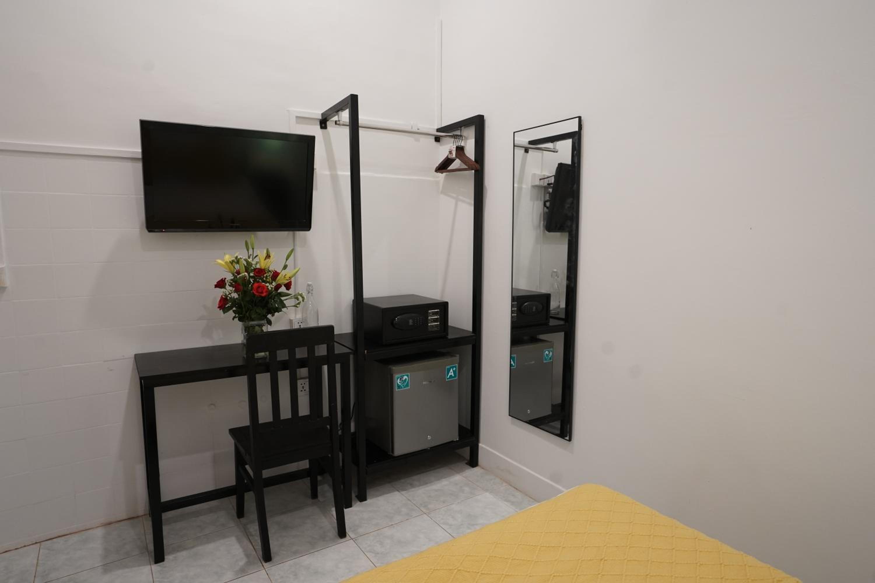 Small Double Room photo 3