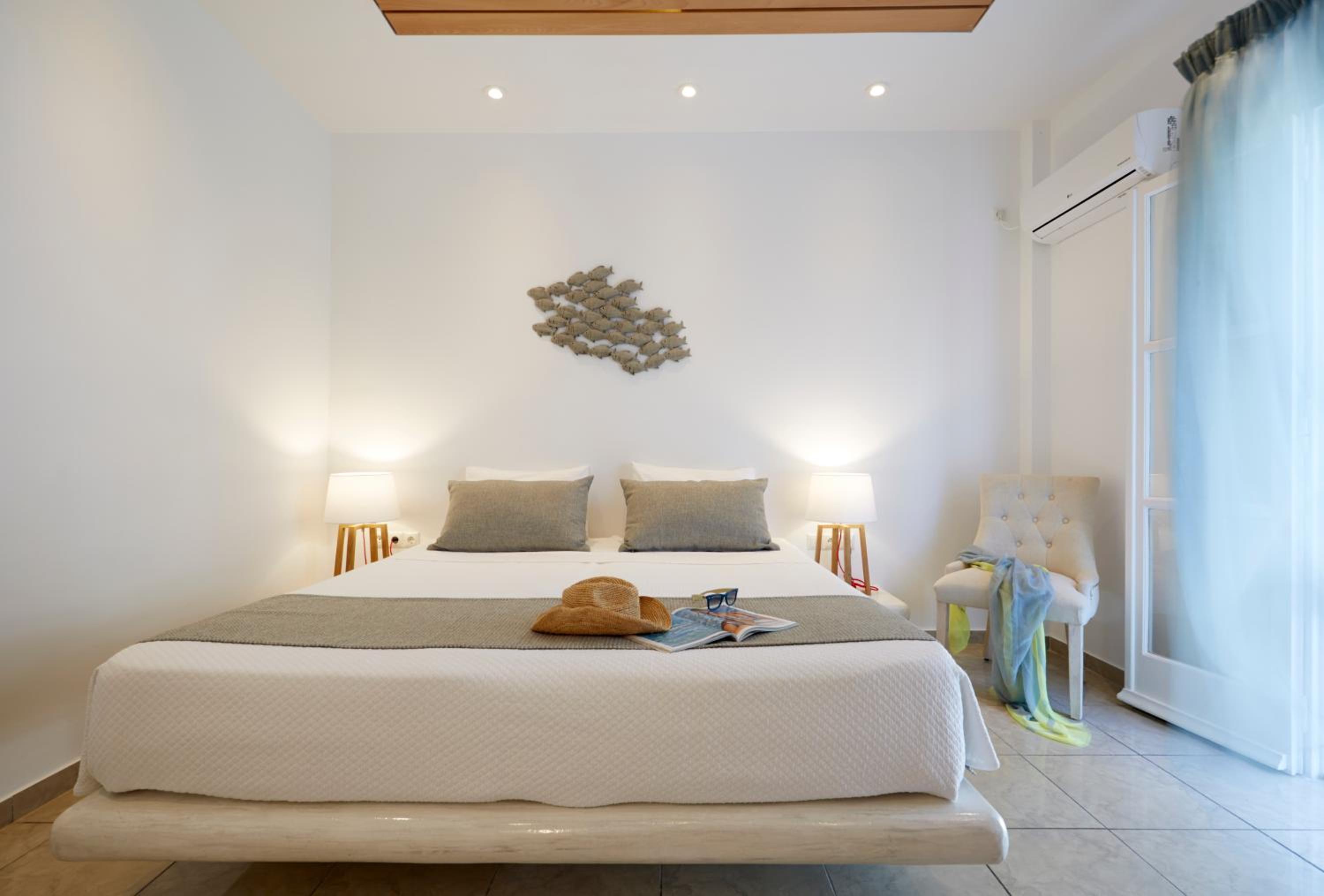 Superior Double Room with Garden View - Photo 4