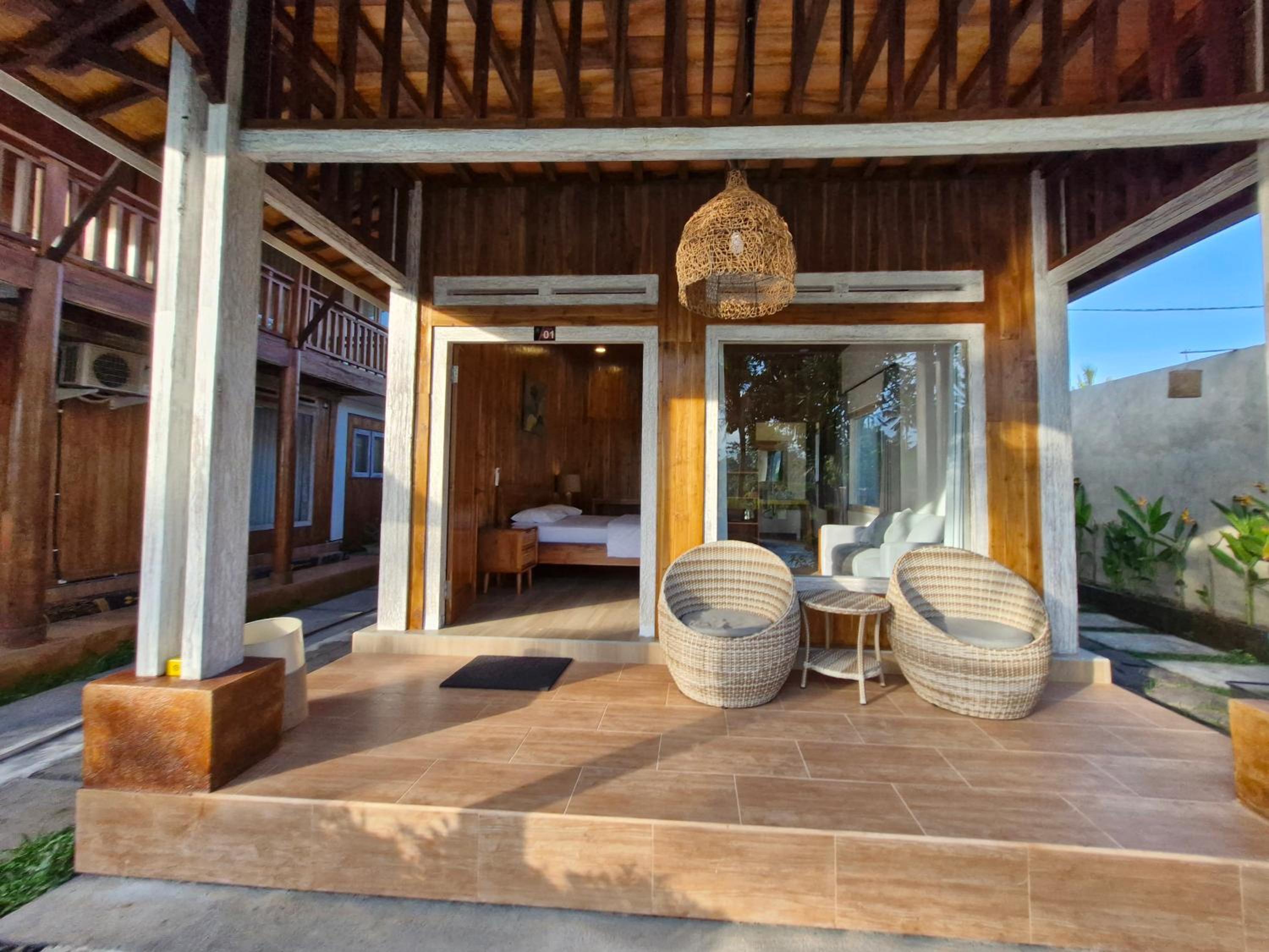 Deluxe Bungalow