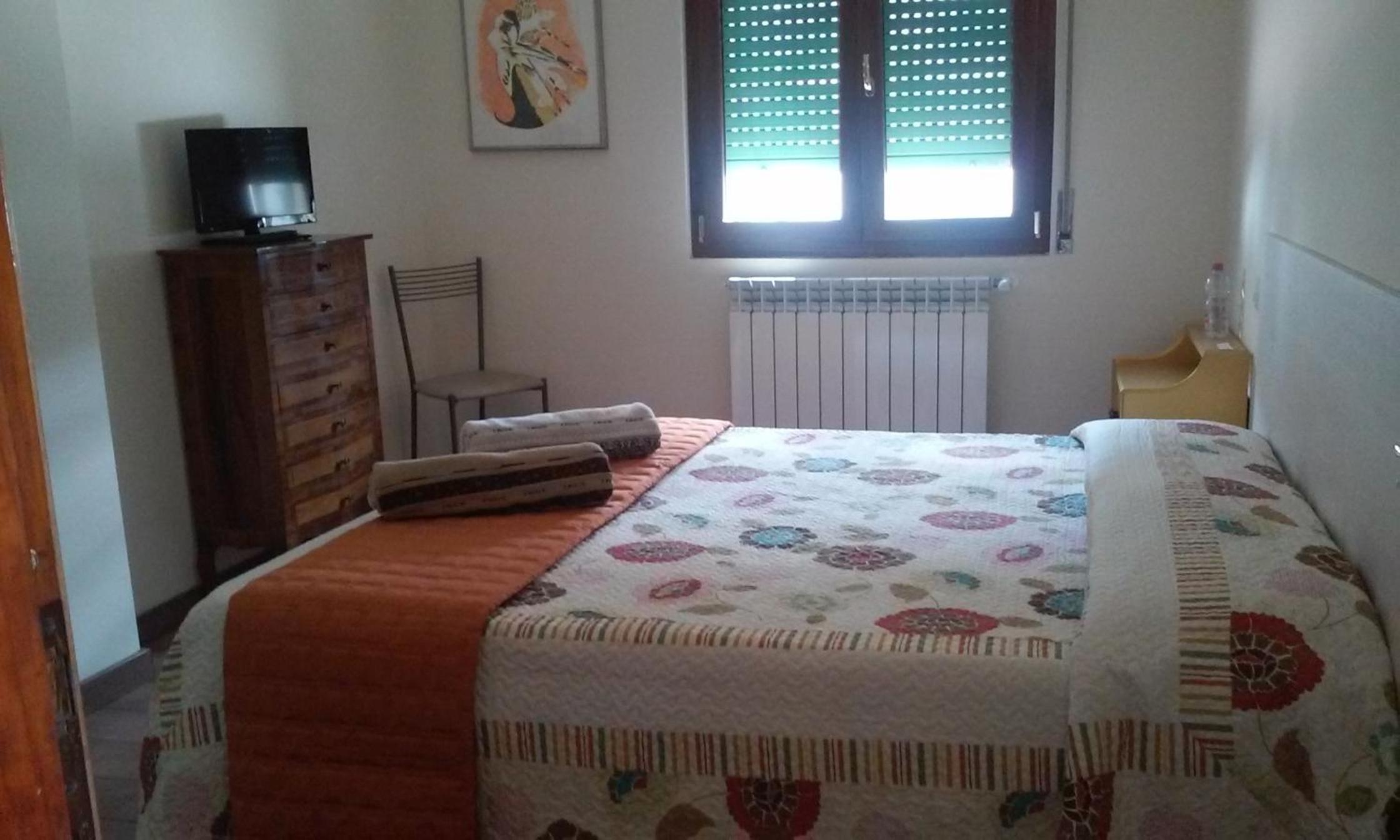 Double or Twin Room with Private External Bathroom