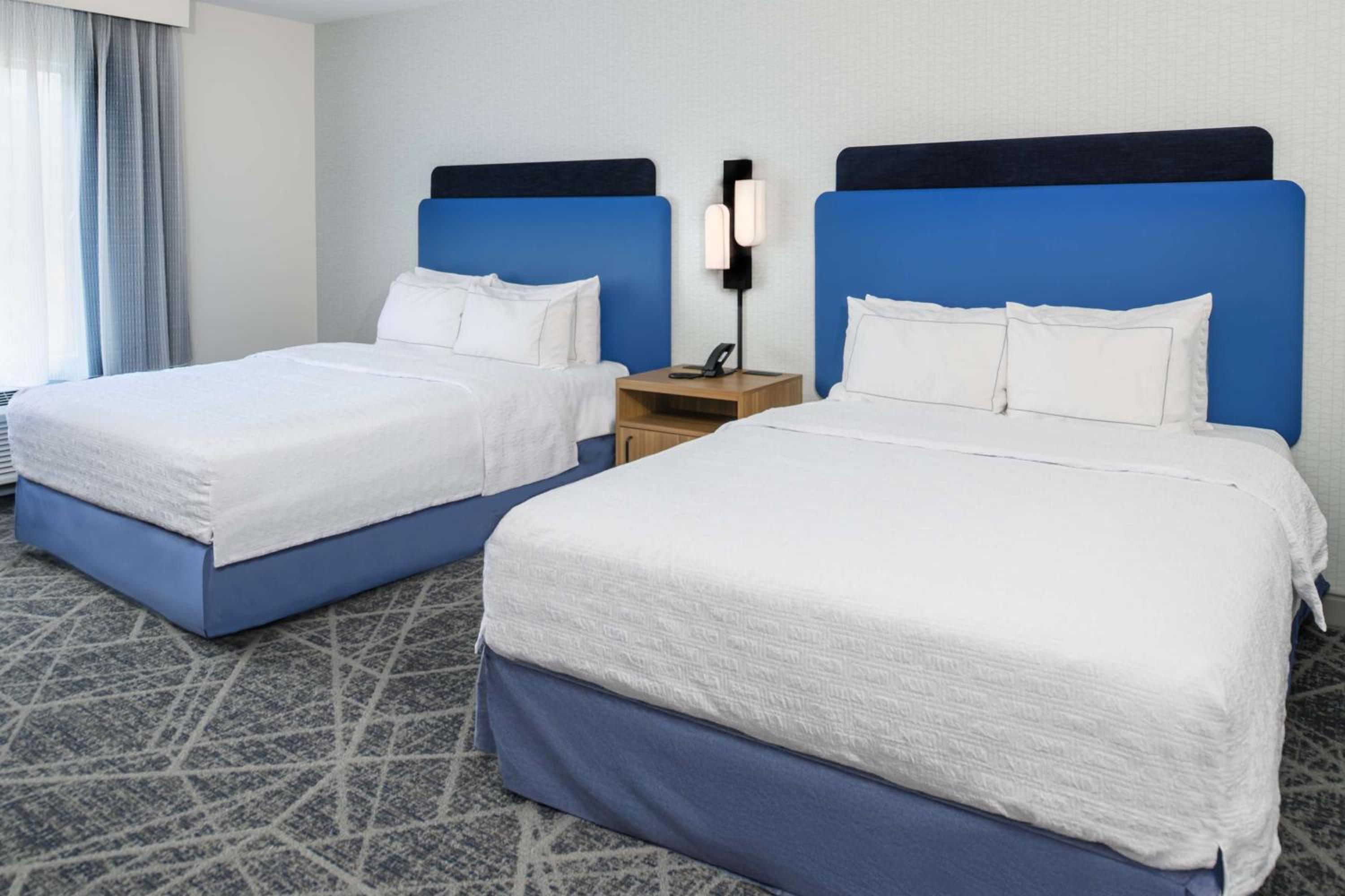 Queen Room with Two Queen Beds and Transfer Shower - Mobility/Hearing Accessible - Photo 1