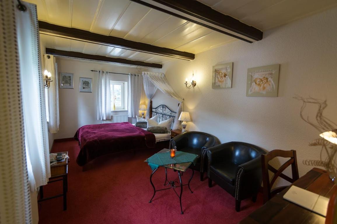 Double Room with Garden View photo 3
