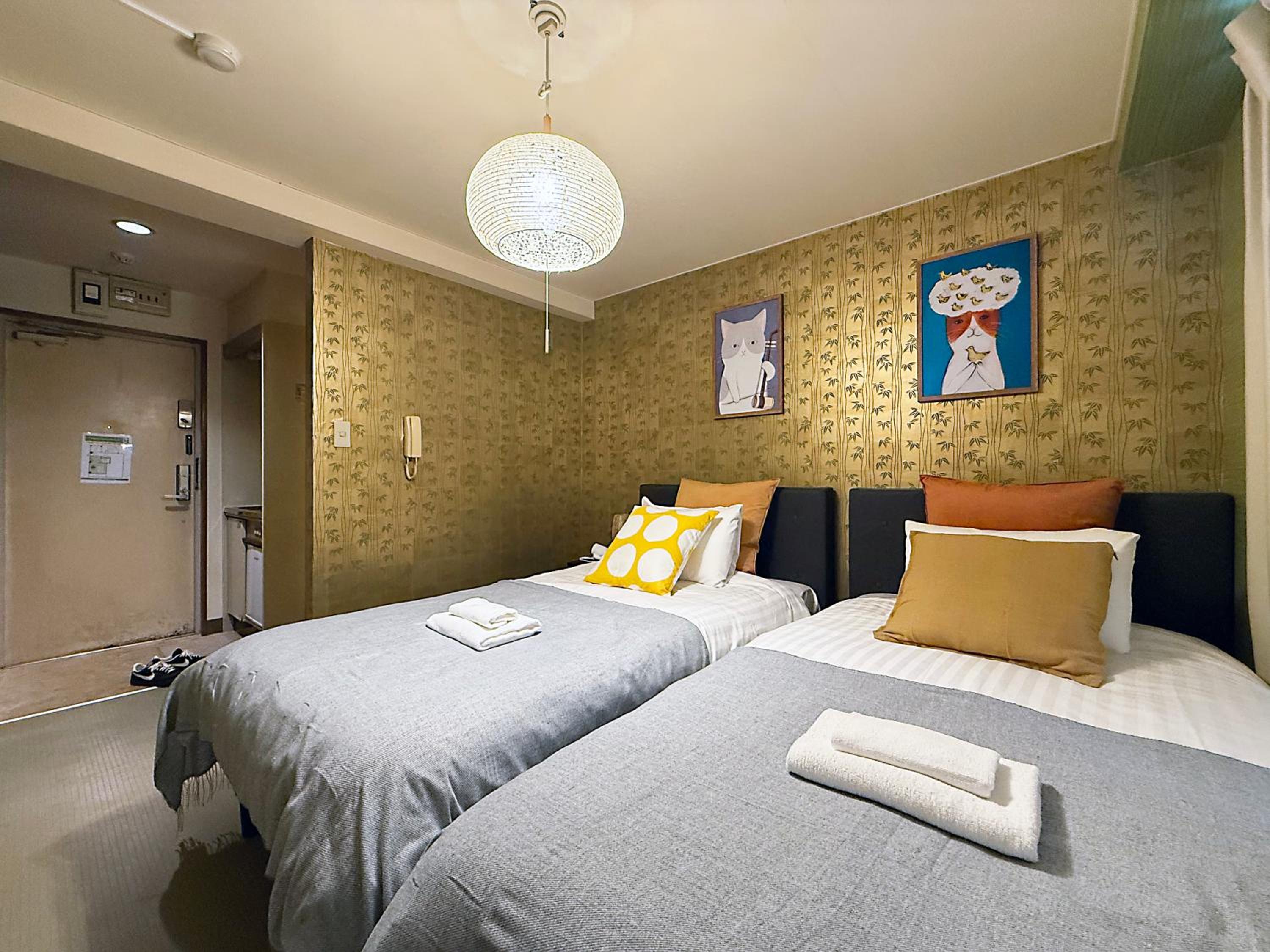 Twin Room with Private Bathroom photo 1