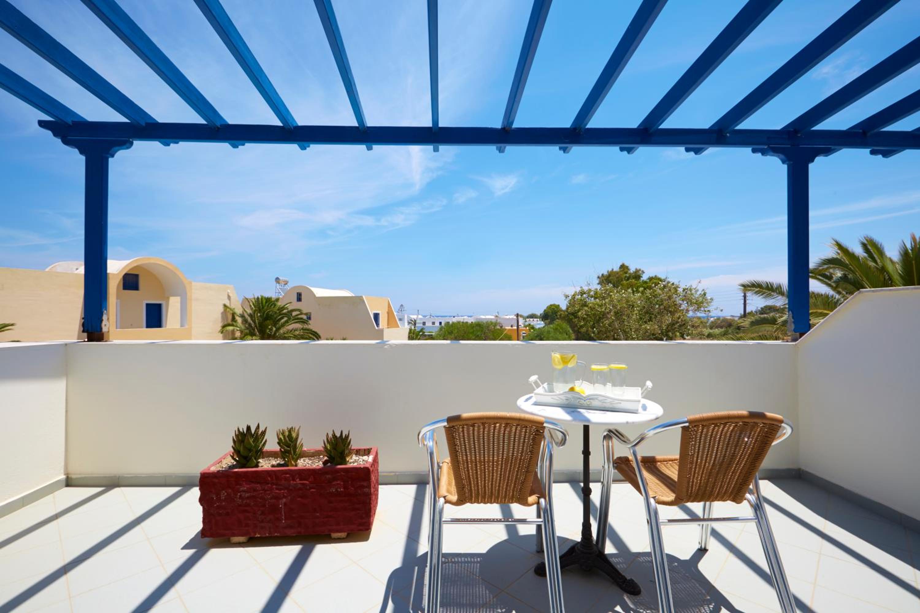 Superior Double Room with Garden View - Photo 8