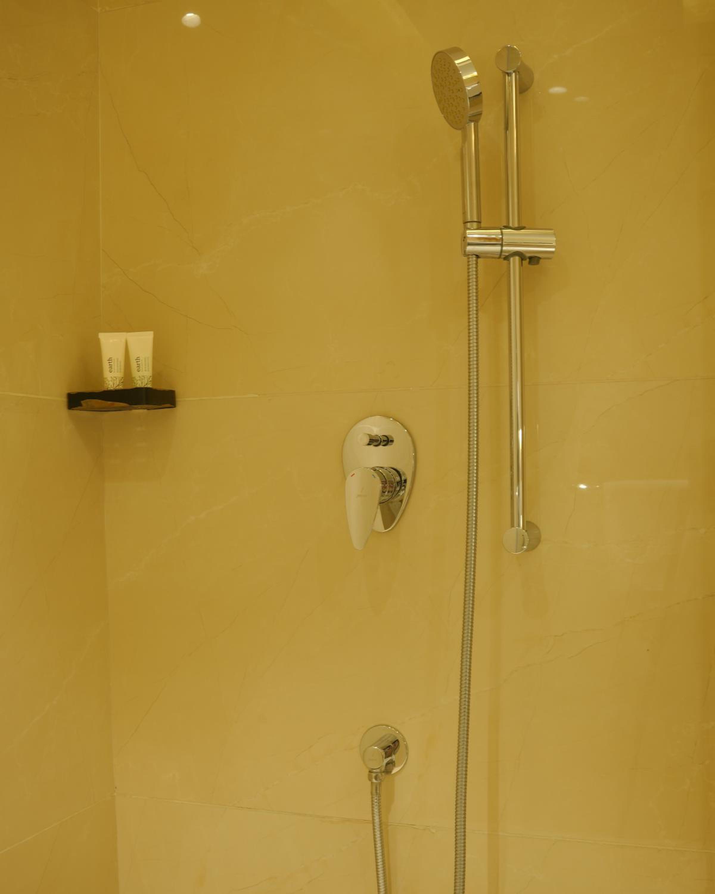 Superior Twin Room - Non-Smoking photo 2