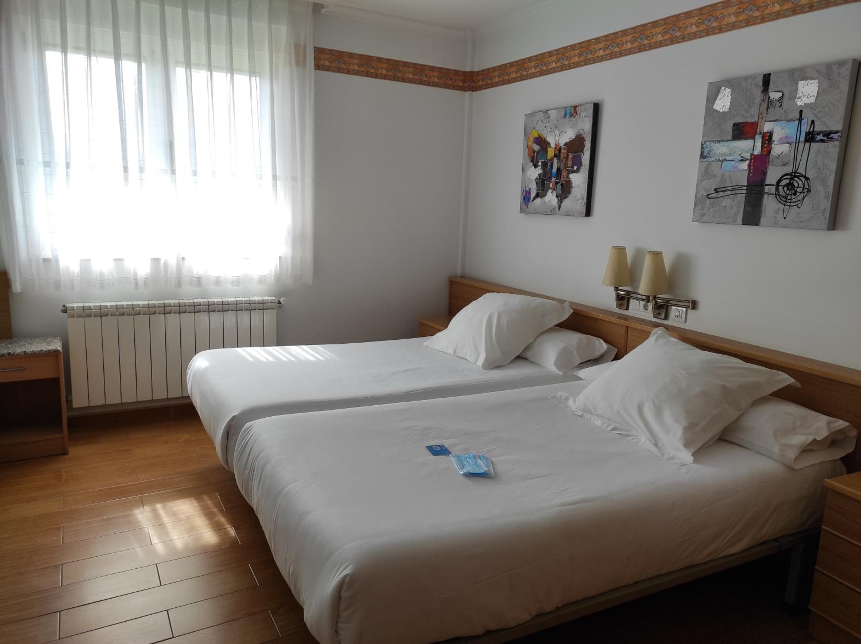 Twin Room photo 2