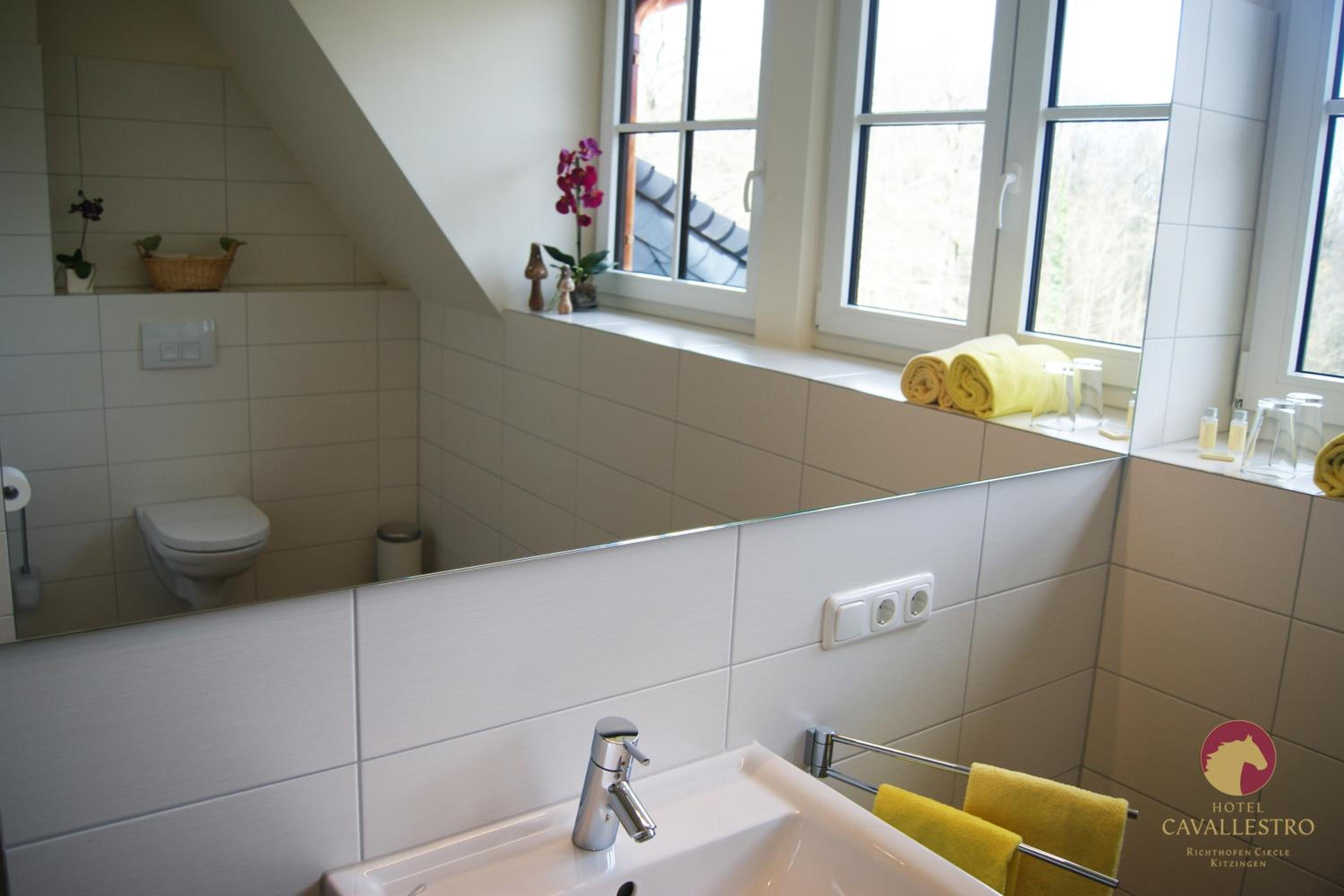 Double Room - Photo 10