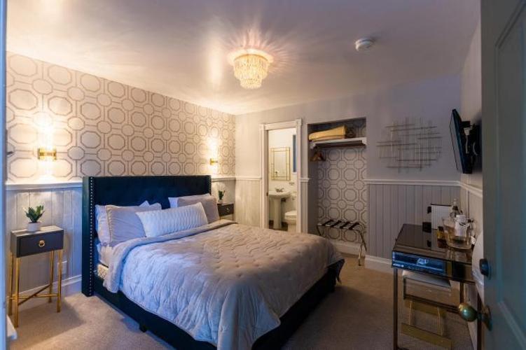 Queen Room with Garden View photo 1