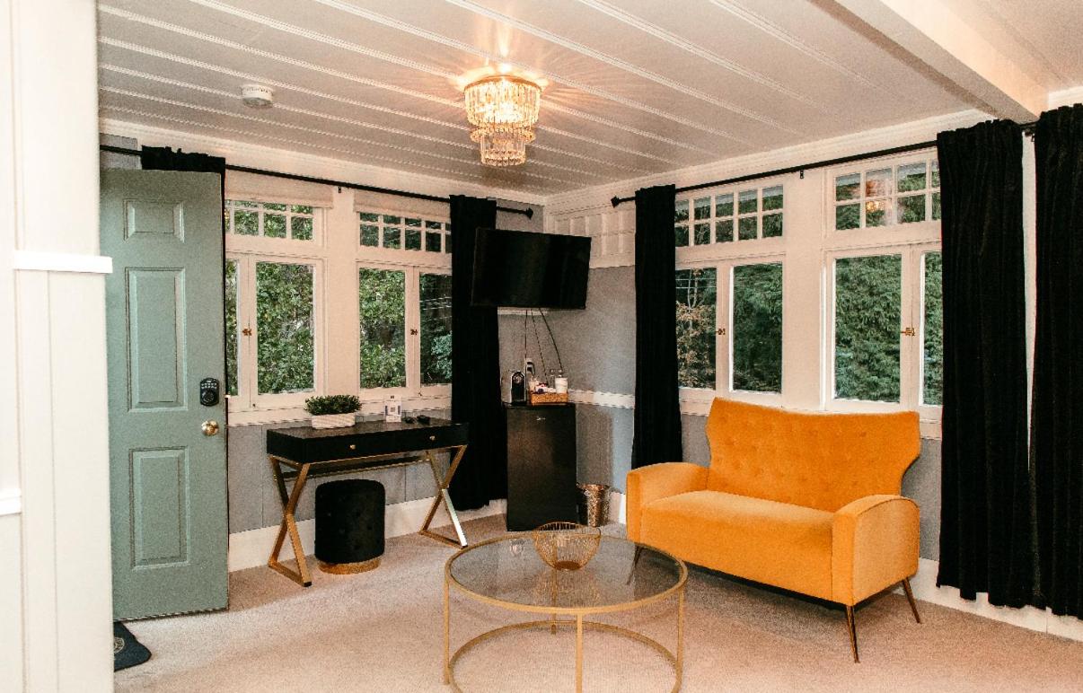 King Studio with Garden View photo 1