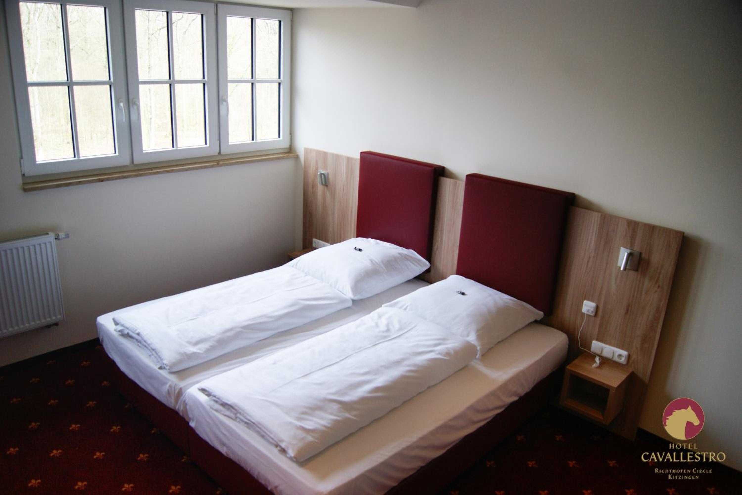 Double Room - Photo 3