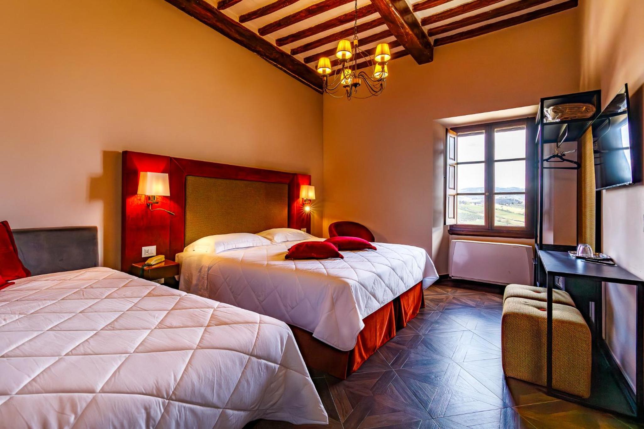 Deluxe Triple Room