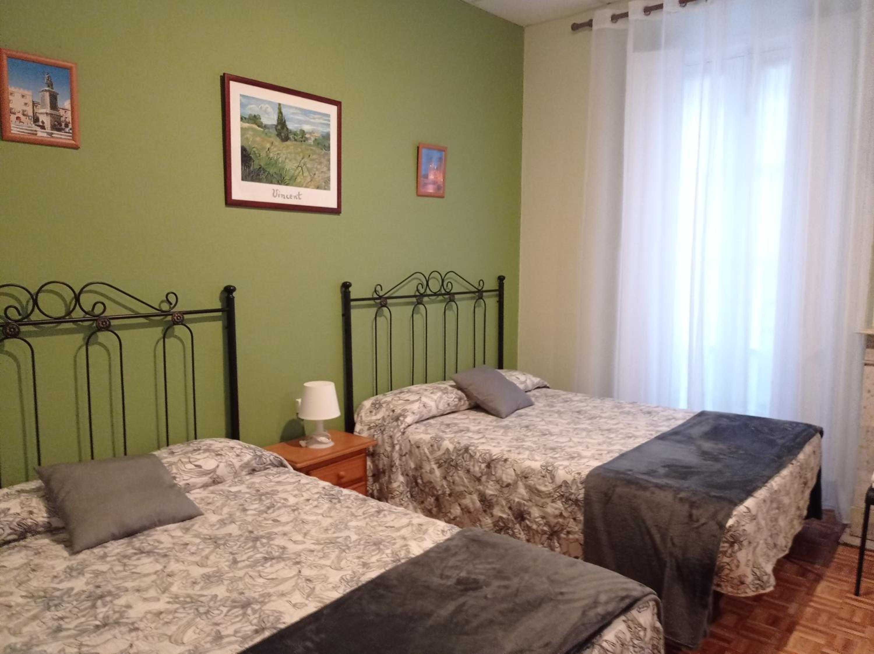 Twin Room with Shared Bathroom