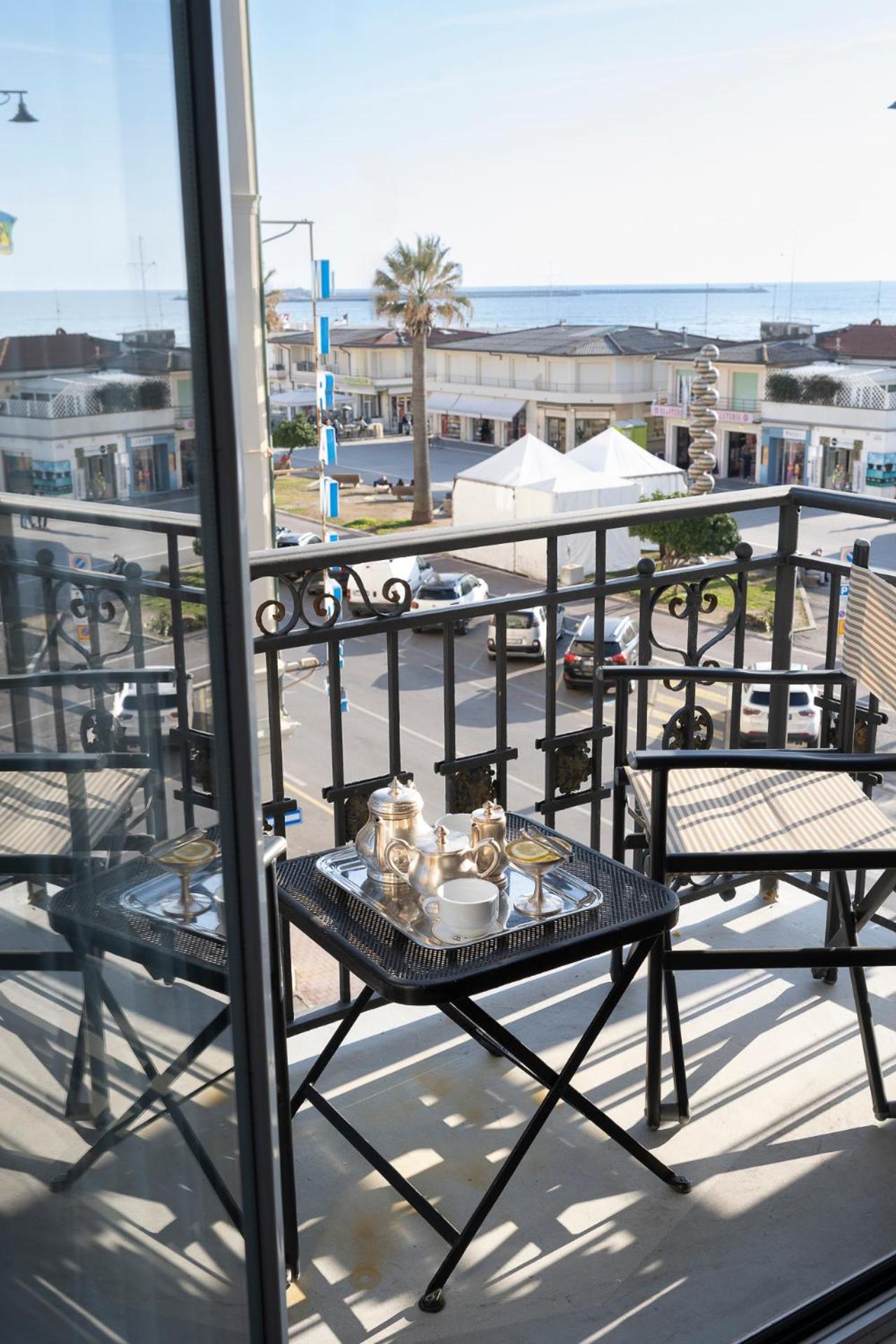 Superior Double or Twin Room with Sea View - Photo 8