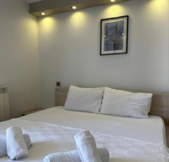 Small Double Room photo 3