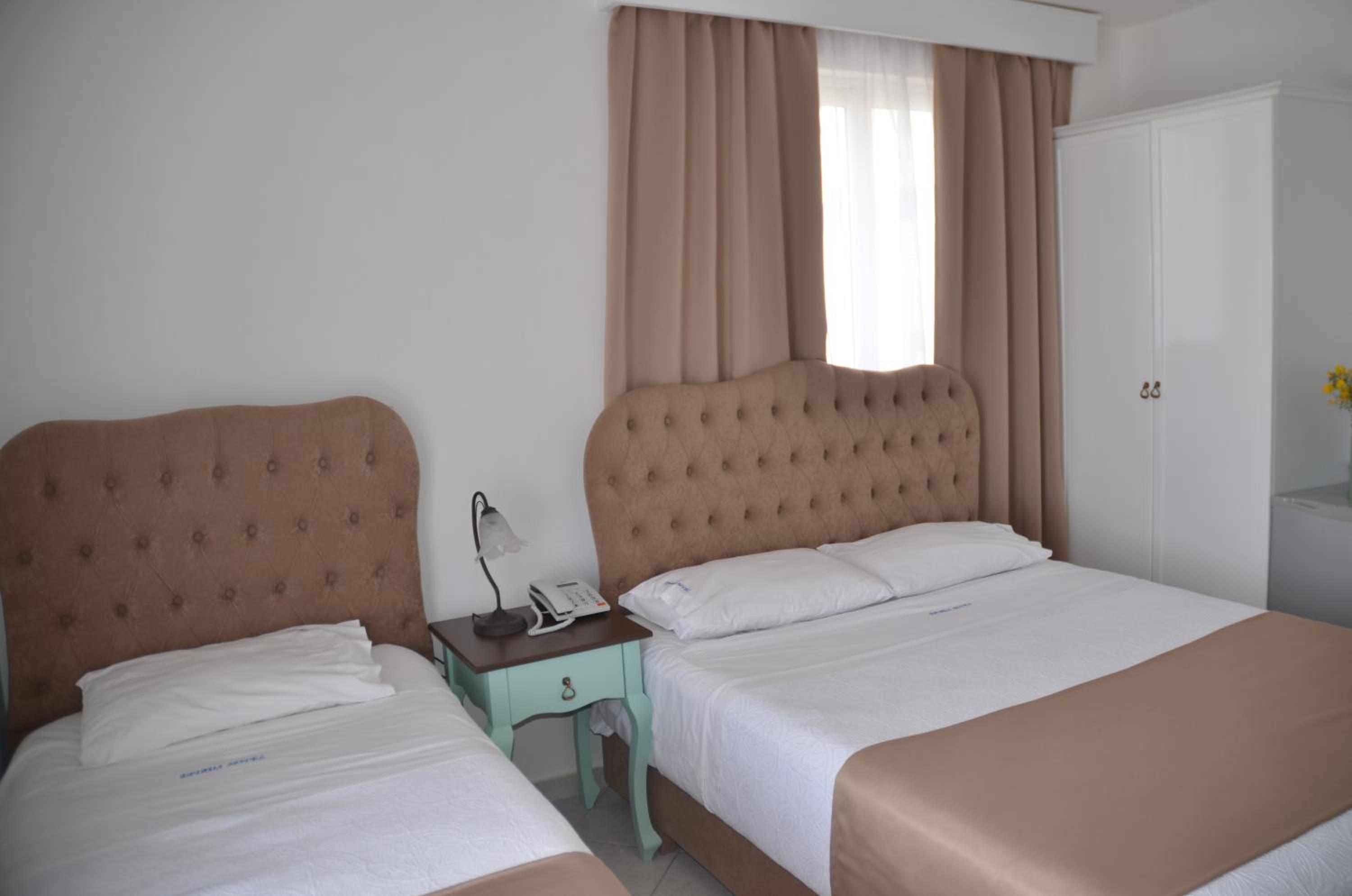 Quadruple Room with Sea View photo 3