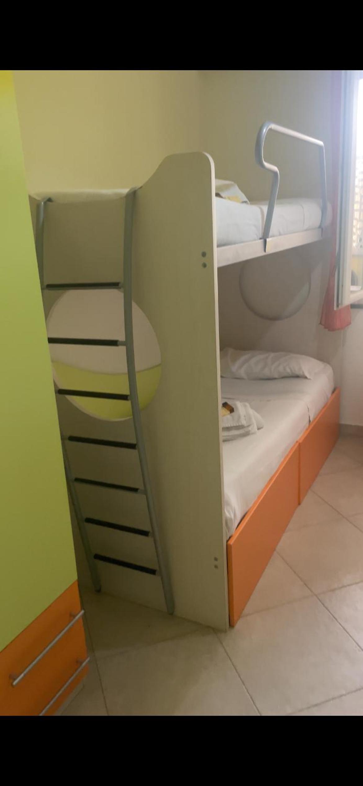 Two-Bedroom House photo 2