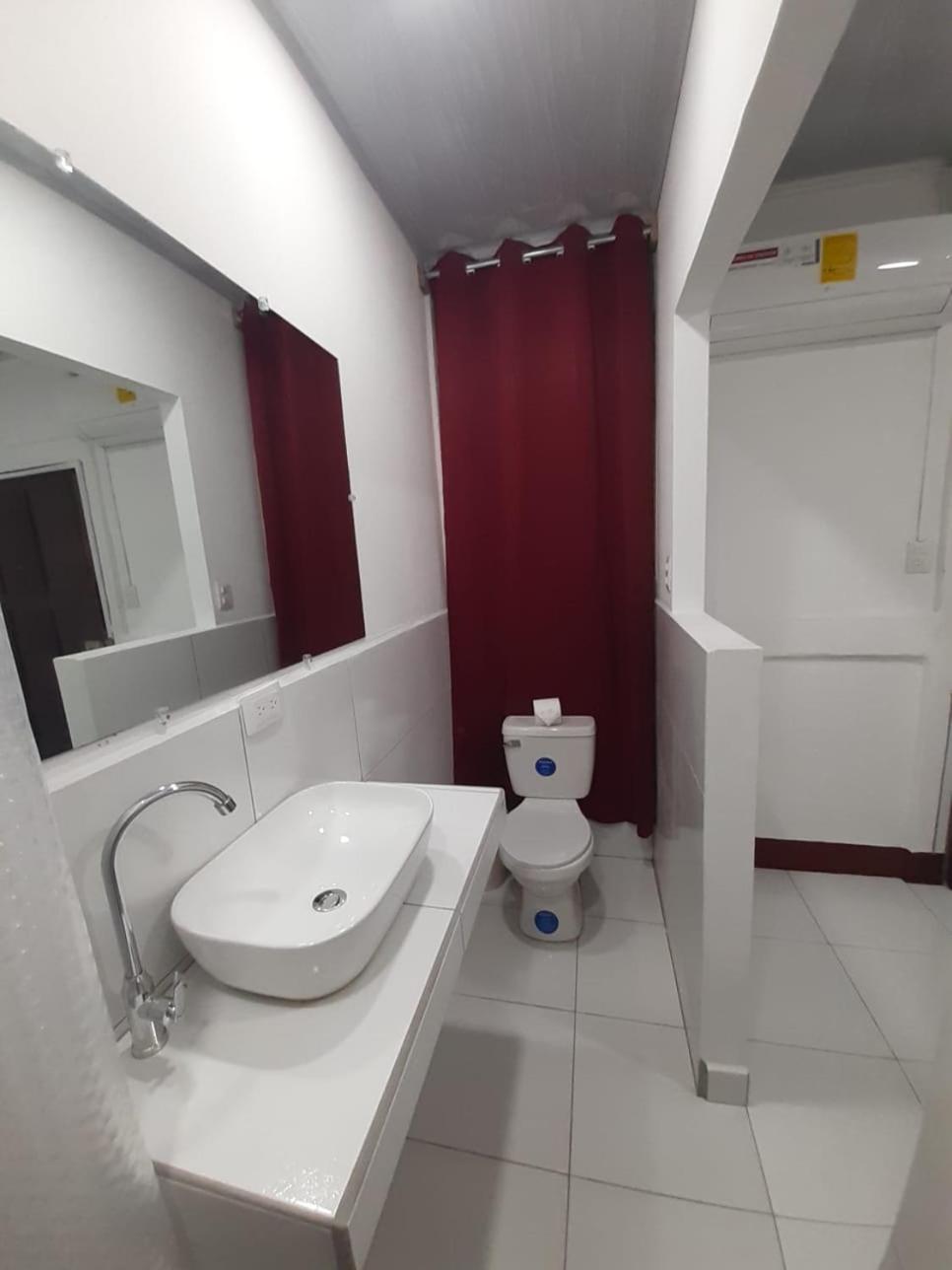 Deluxe Double or Twin Room photo 1