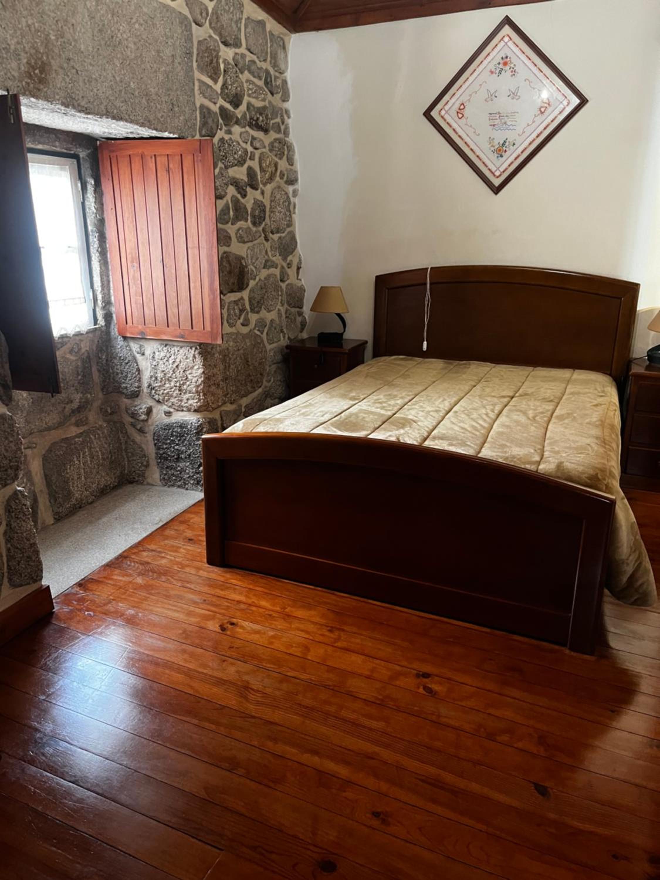Three-Bedroom House photo 3