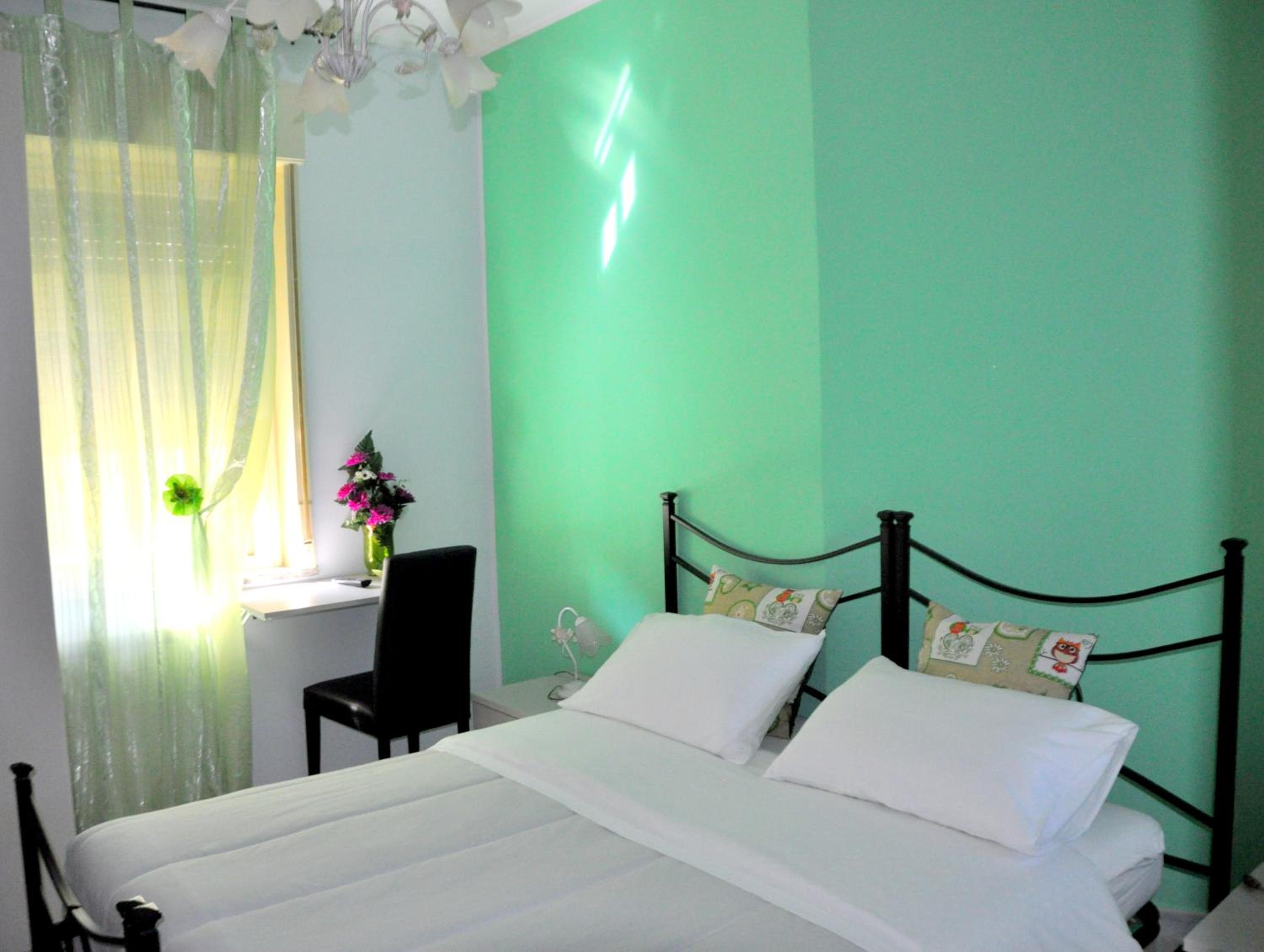 Deluxe Twin Room photo 2