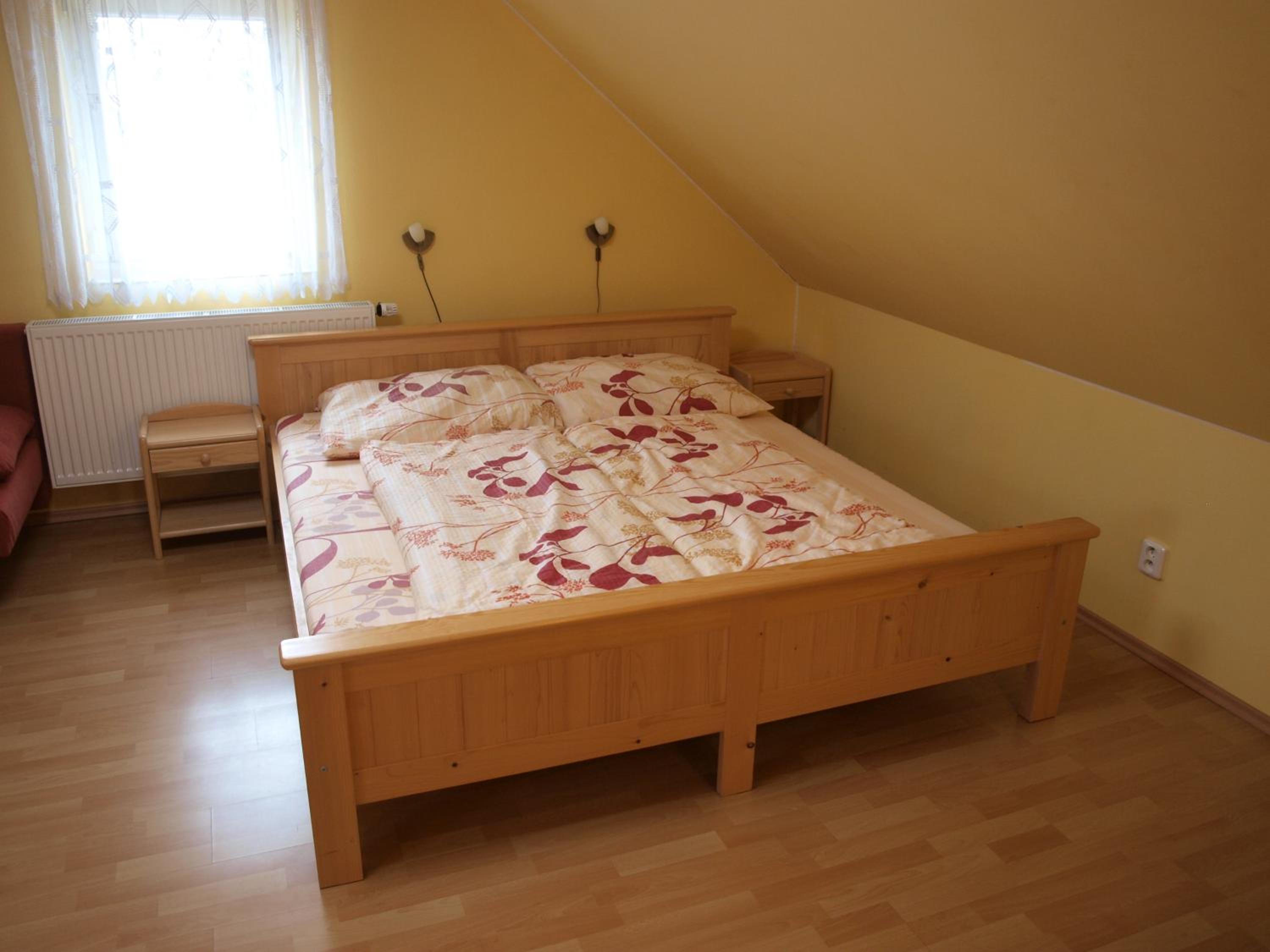Apartment - Third Floor - Photo 6