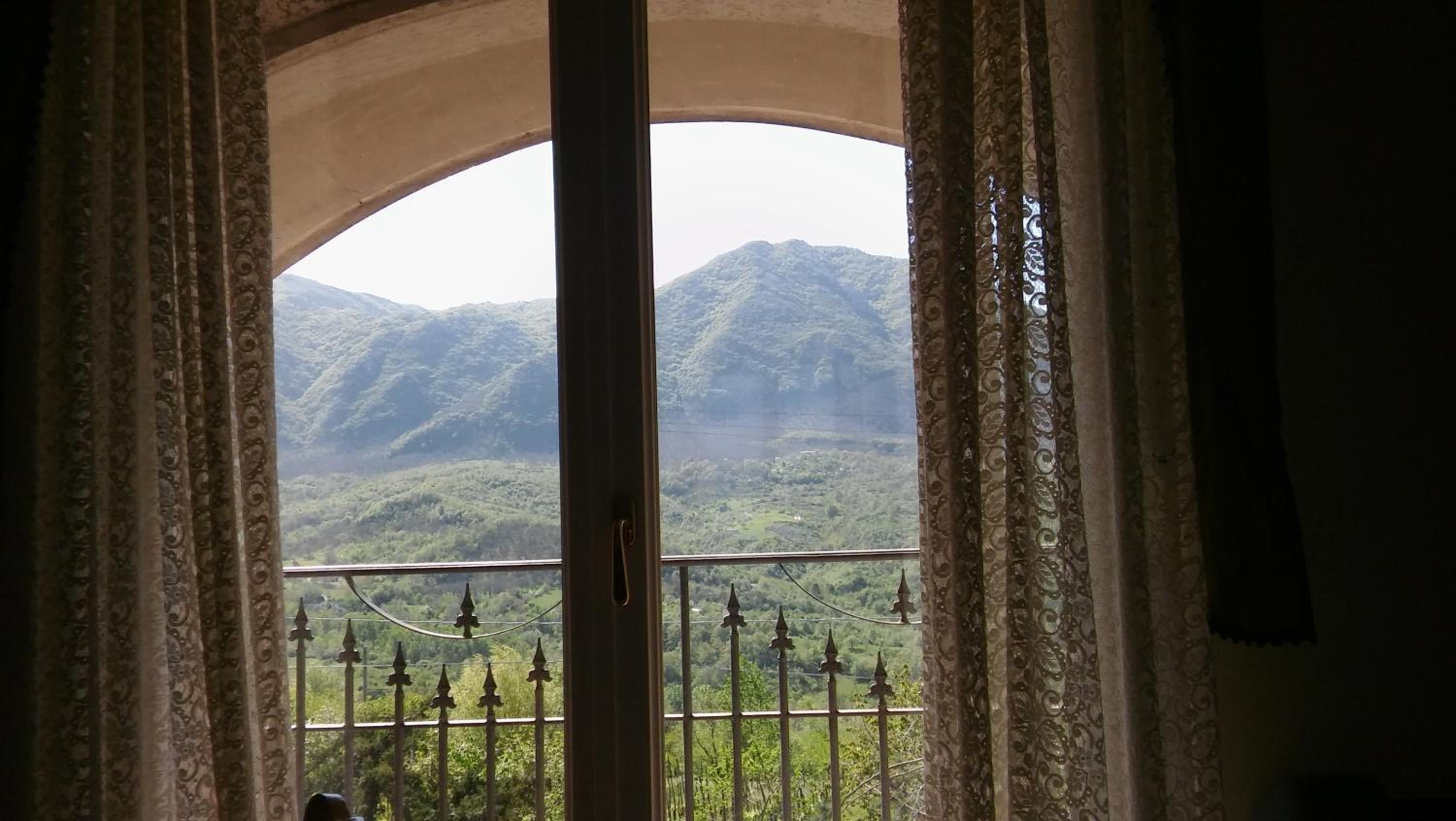 Studio with Mountain View - Photo 50