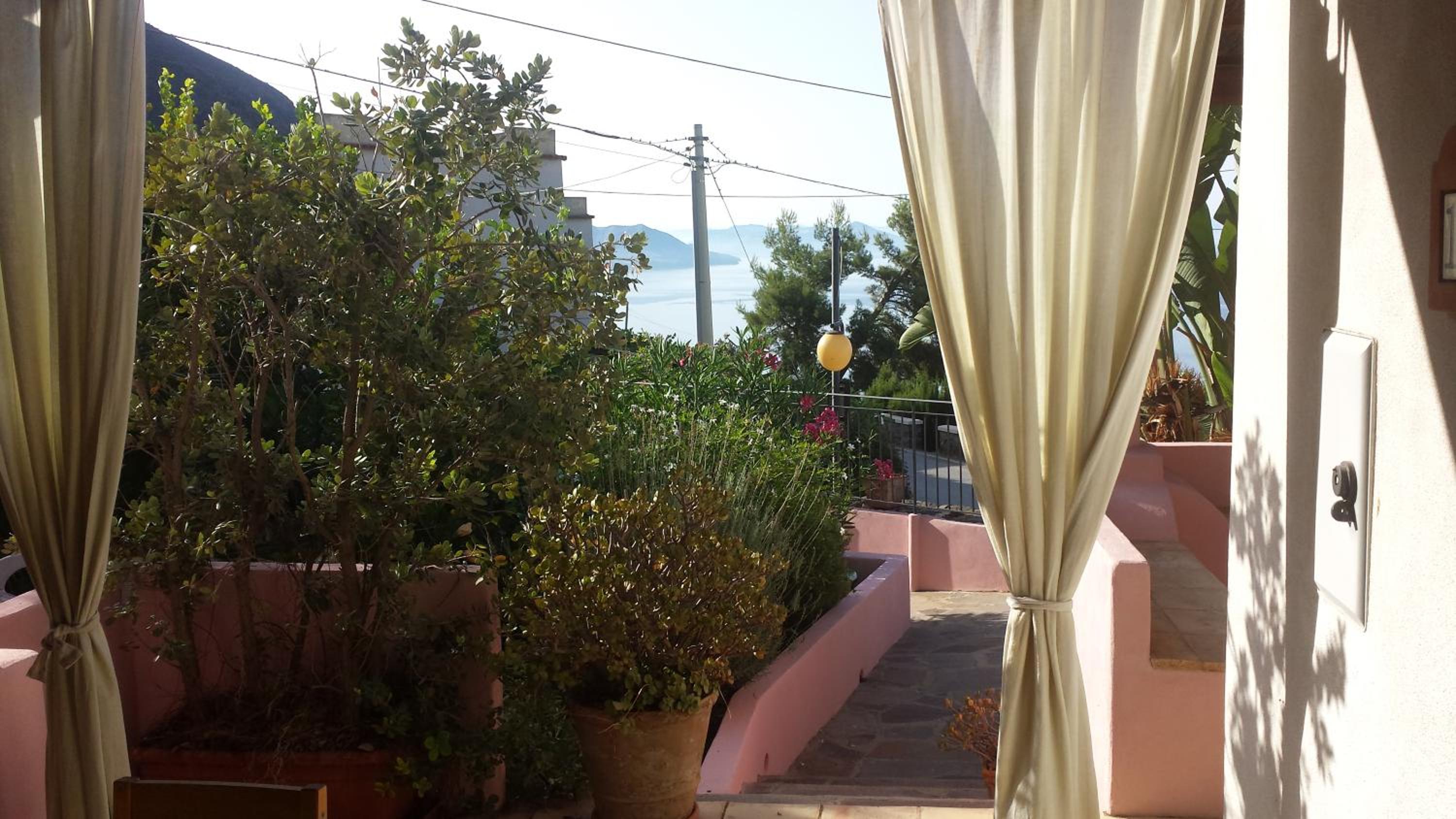 Villa with Sea View photo 2