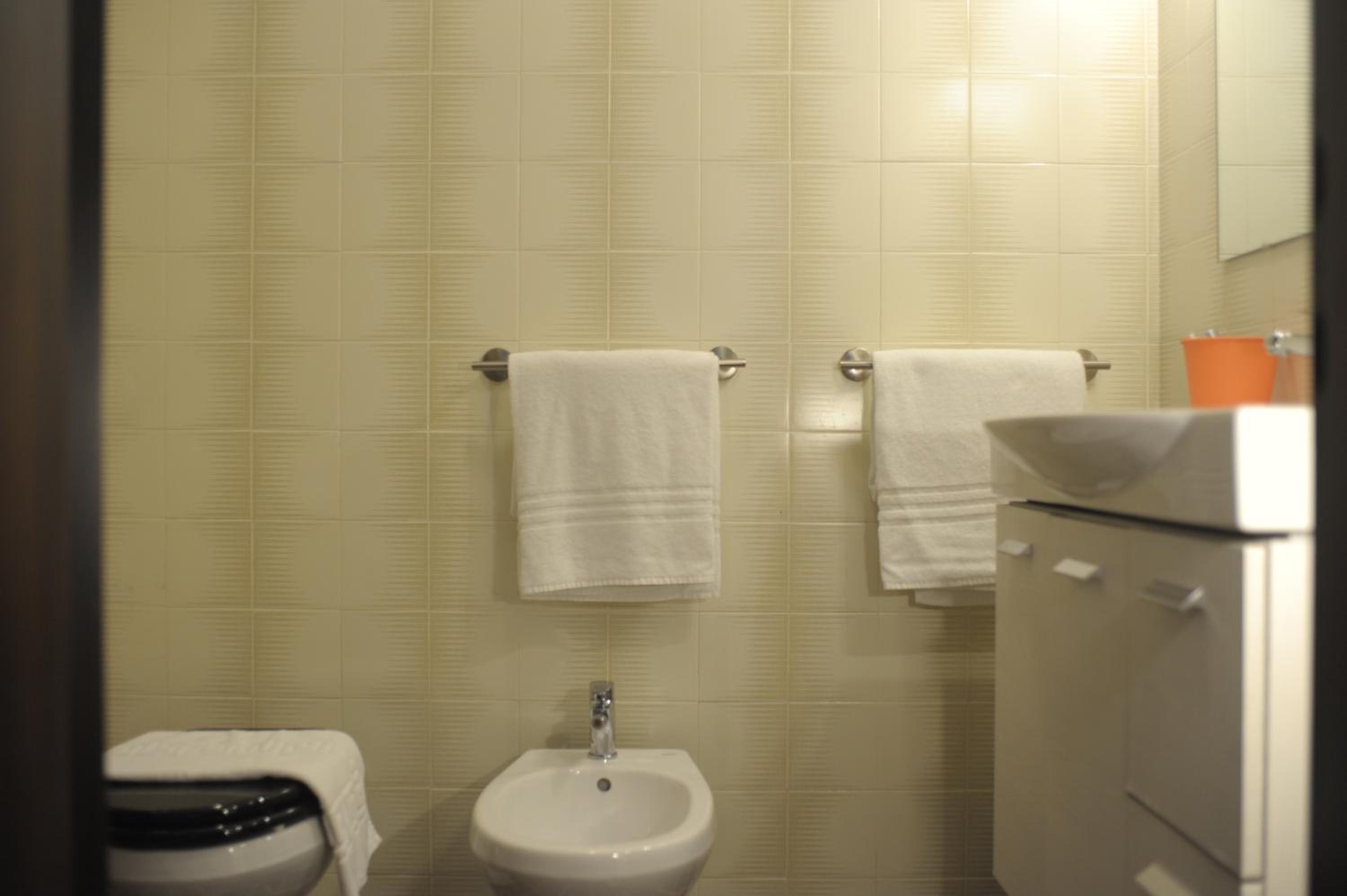 Double Room with Private Bathroom photo 1