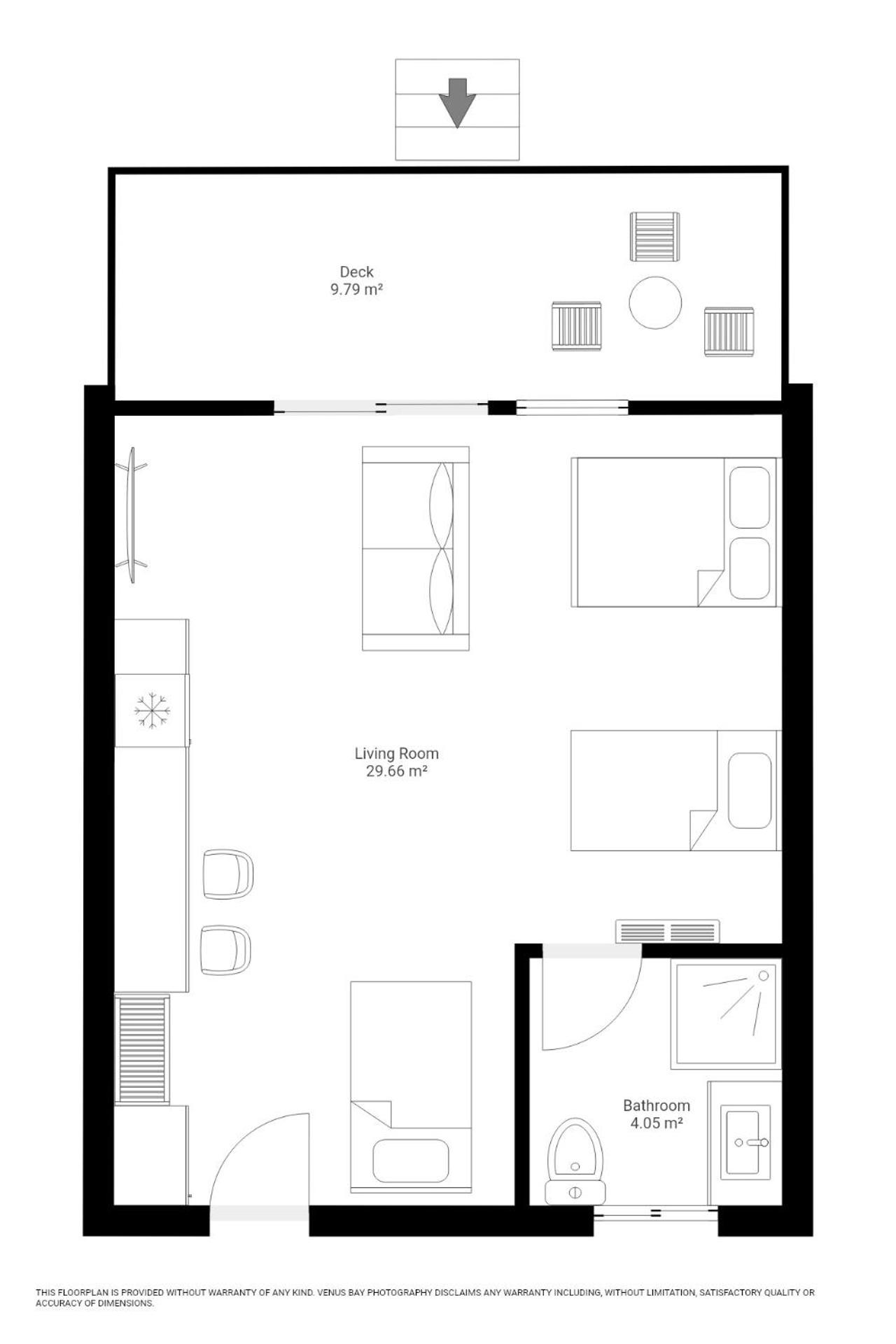 Superior Family Room - Photo 6