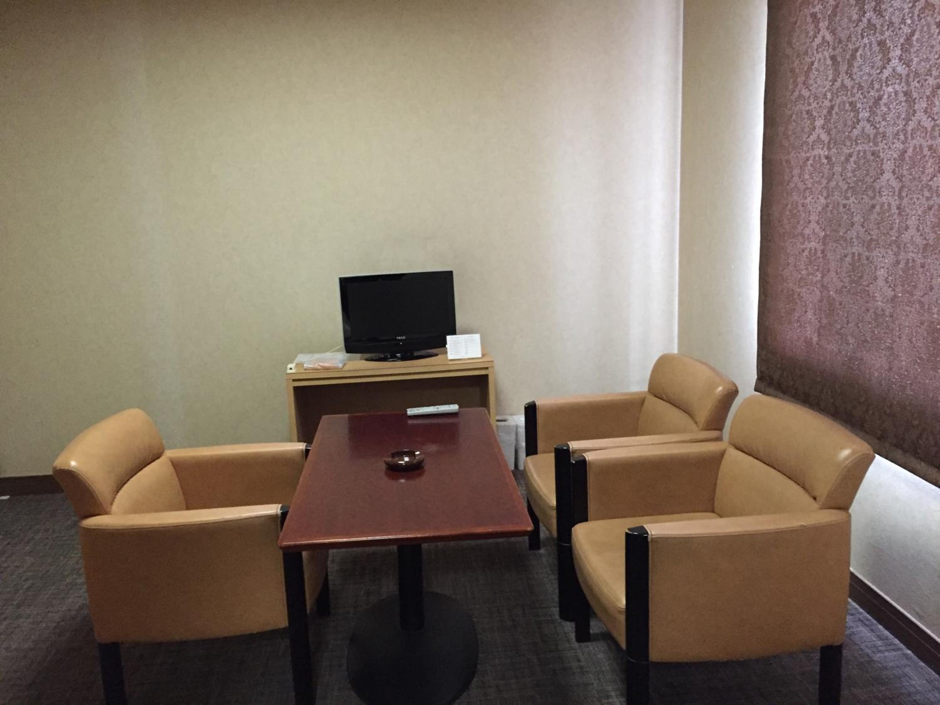Superior Twin Room - Non-Smoking - Photo 10