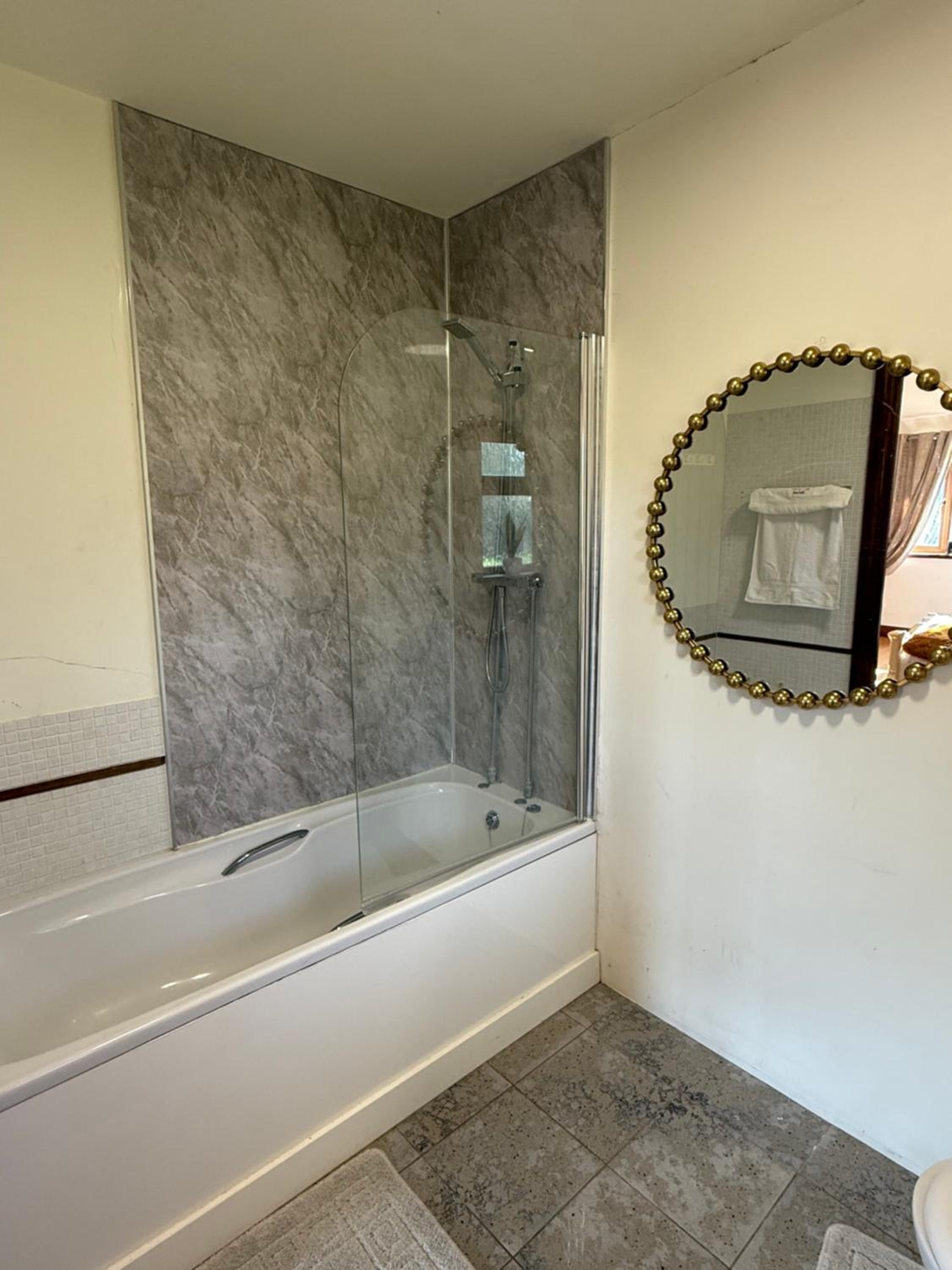 Family Suite - Photo 8