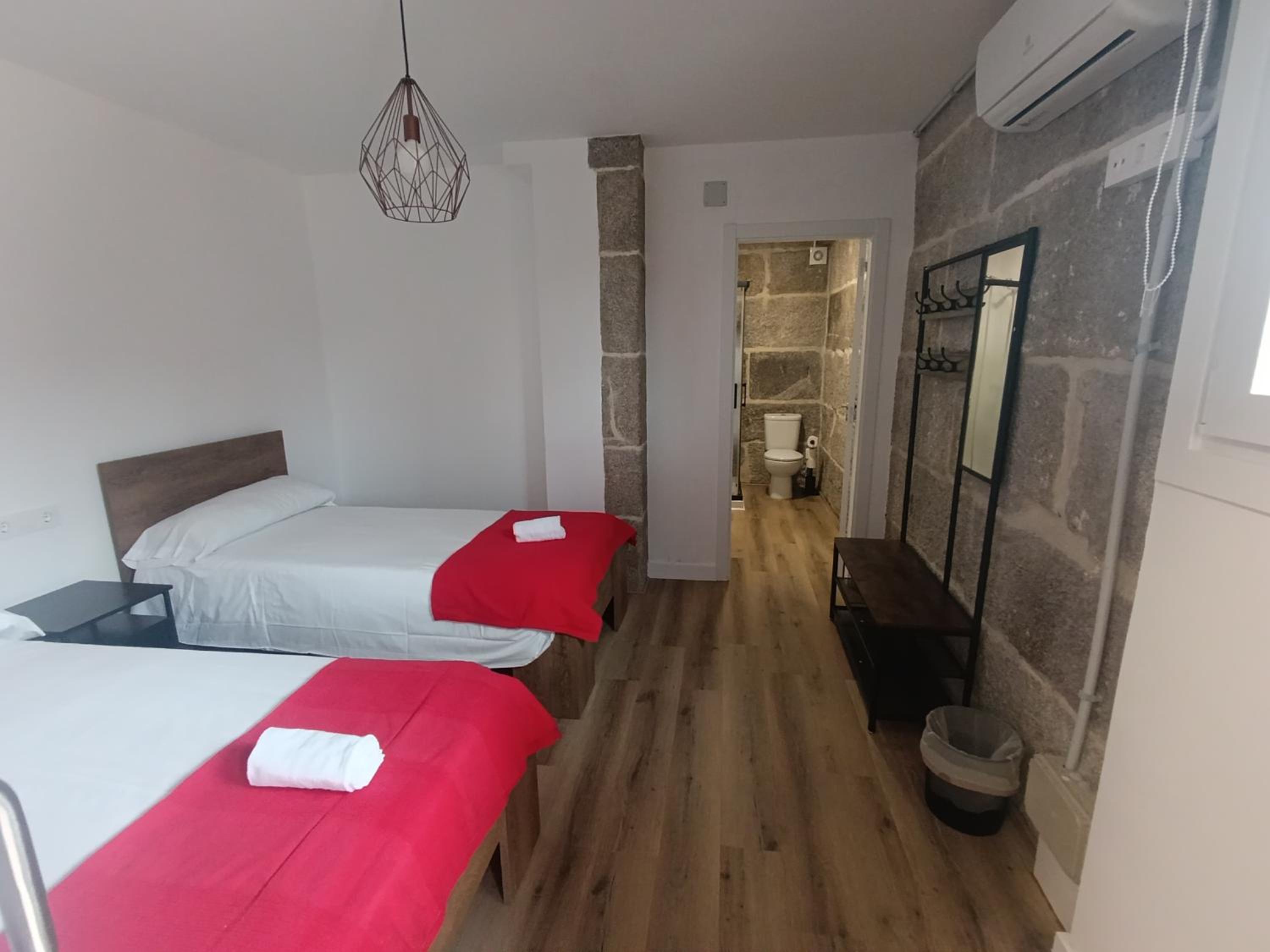 Twin Room with Private Bathroom