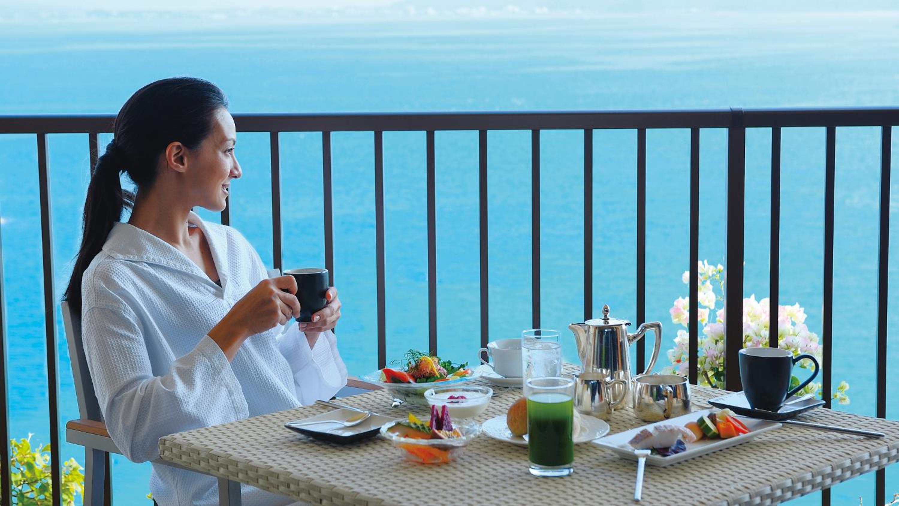 Deluxe Room with Ocean View and Lounge Access (Over 13 years old only)  photo 2