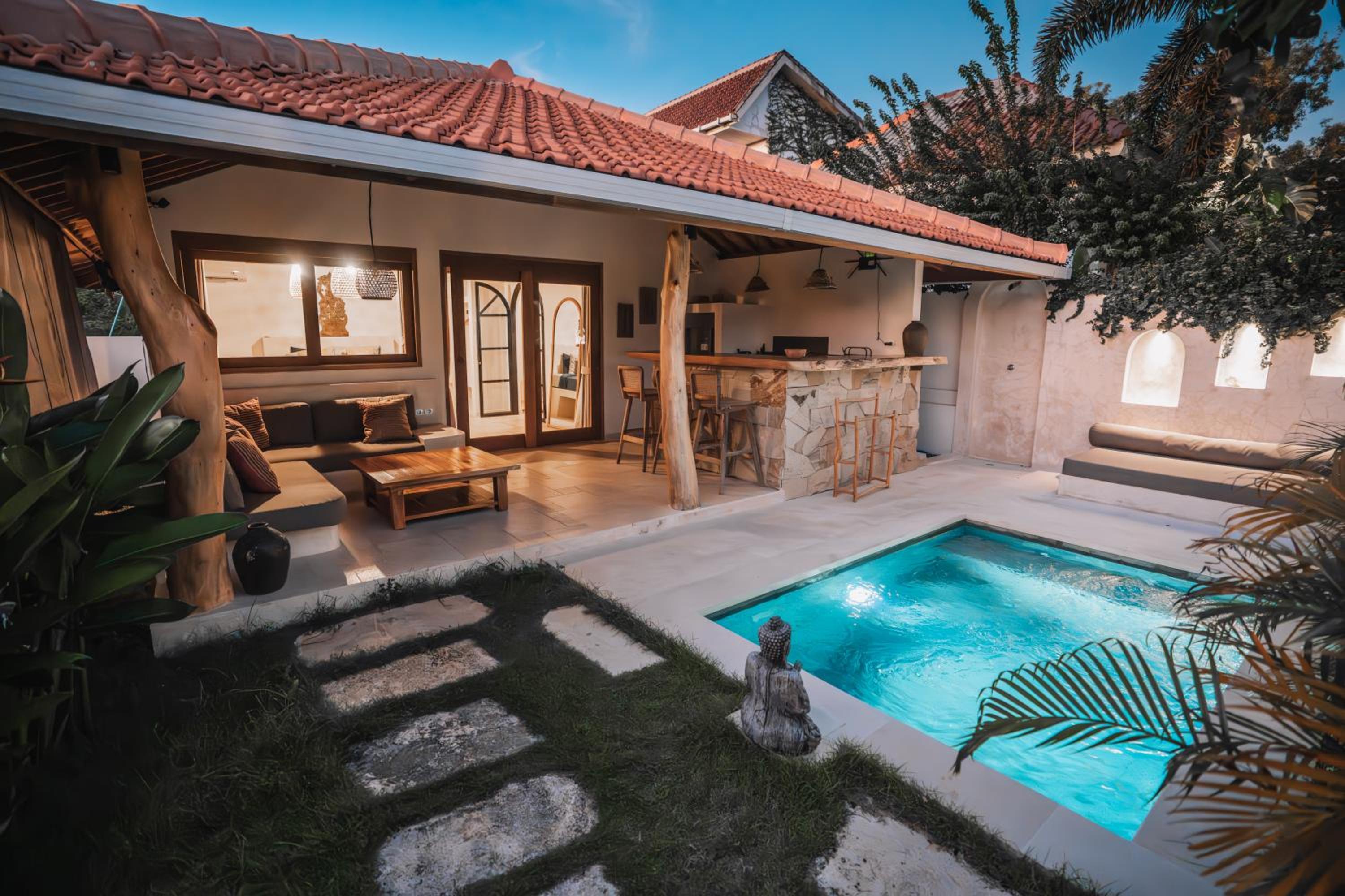 Villa with Private Pool photo 2
