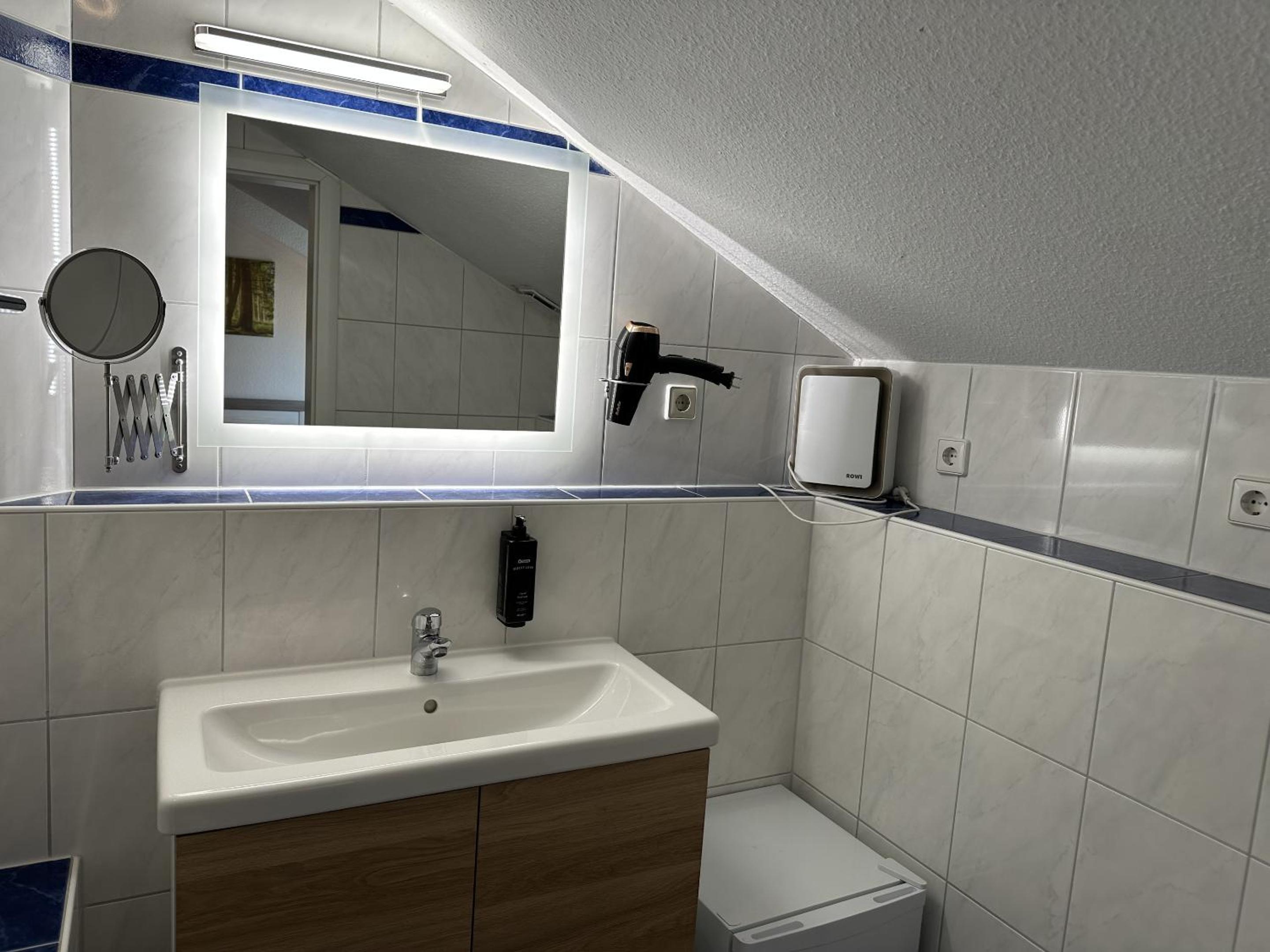 Double Room with Private Bathroom