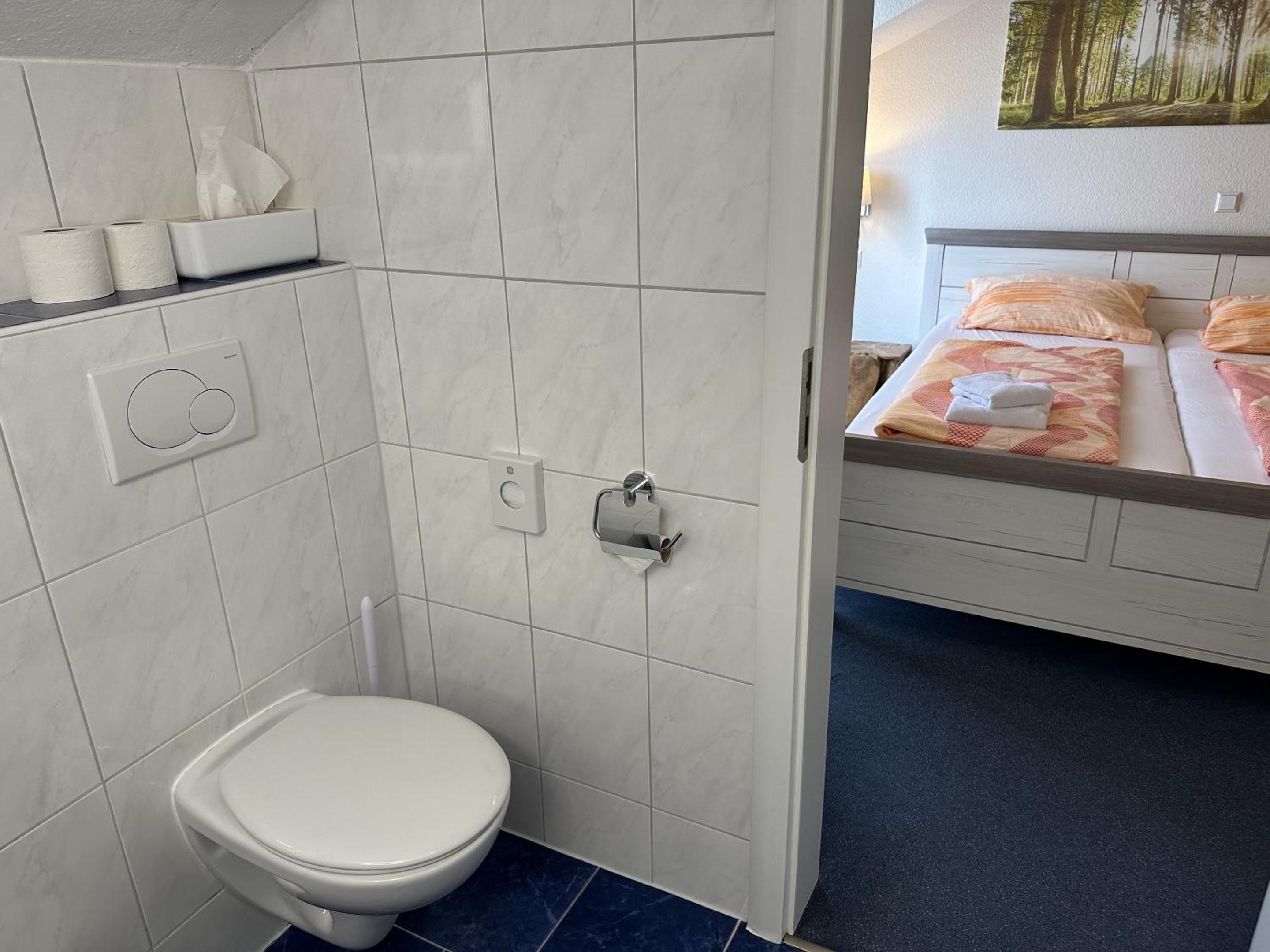 Double Room with Private Bathroom, photo 7