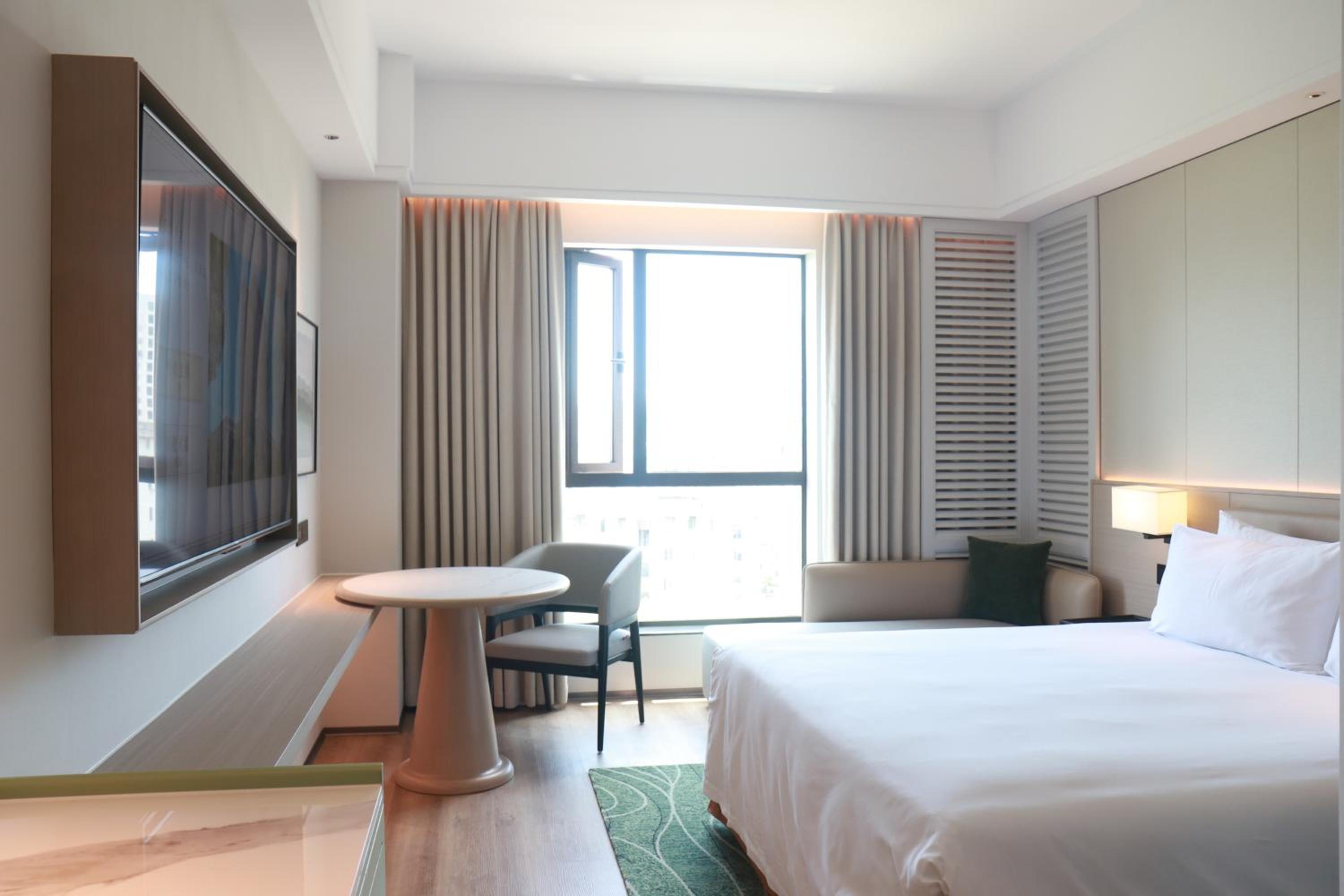 Premier Deluxe Double Room  photo 3
